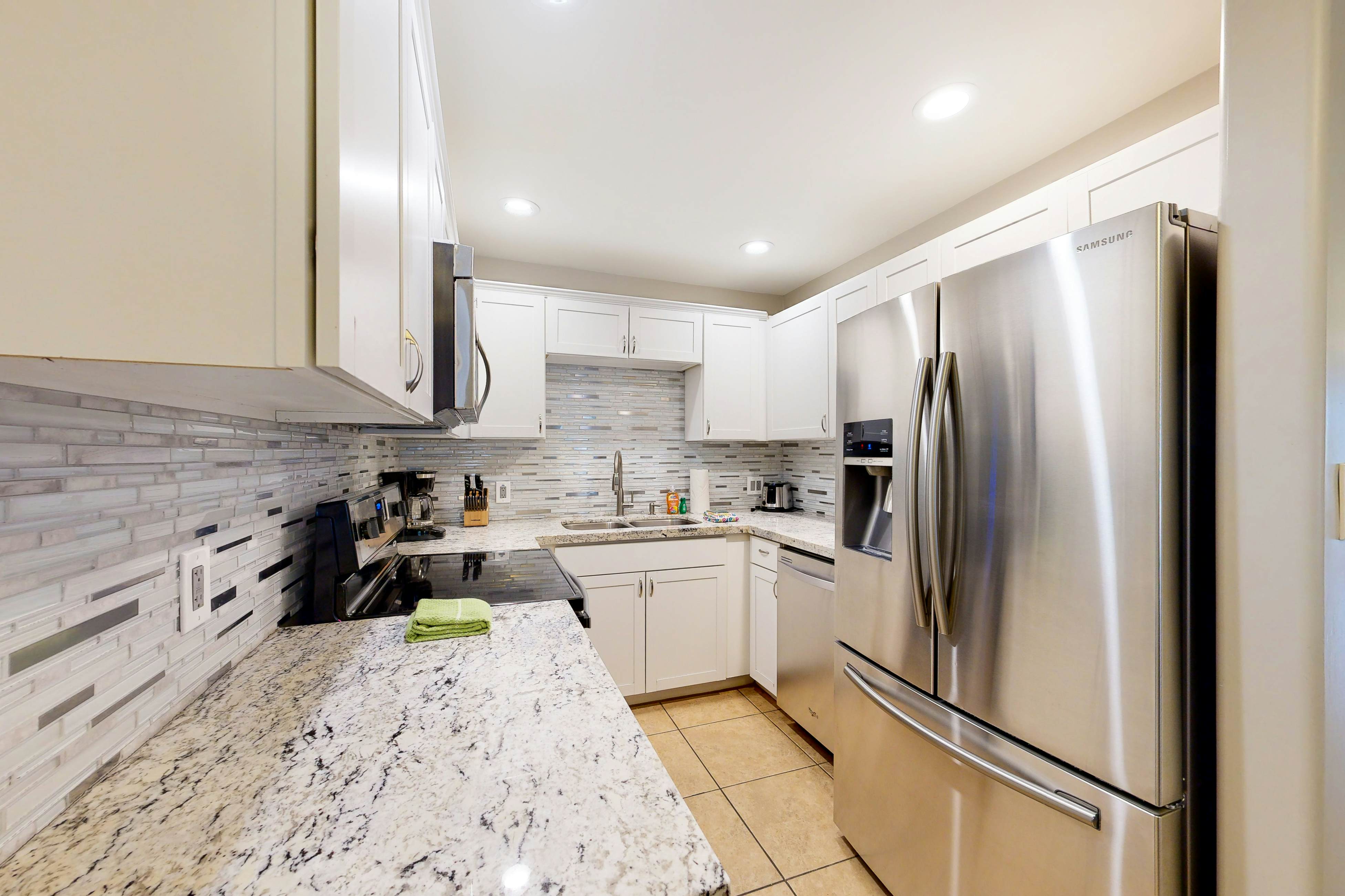 Golden Oasis, Unit #110