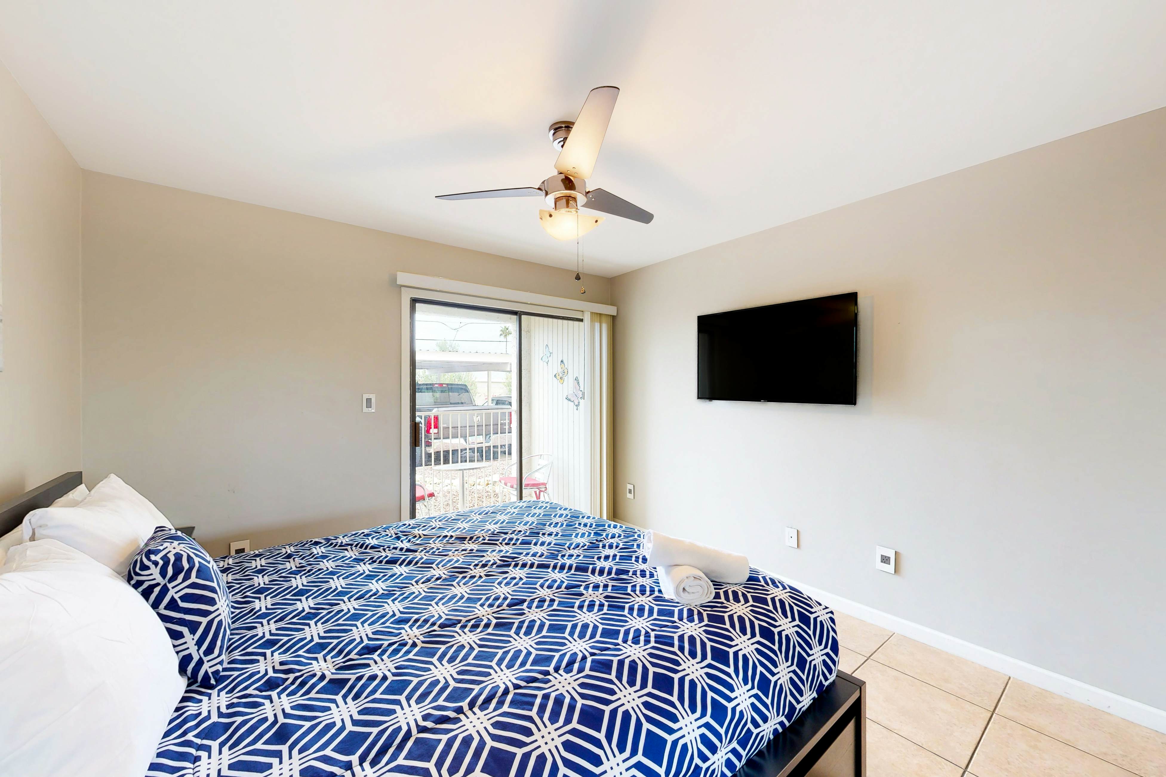 Golden Oasis, Unit #110