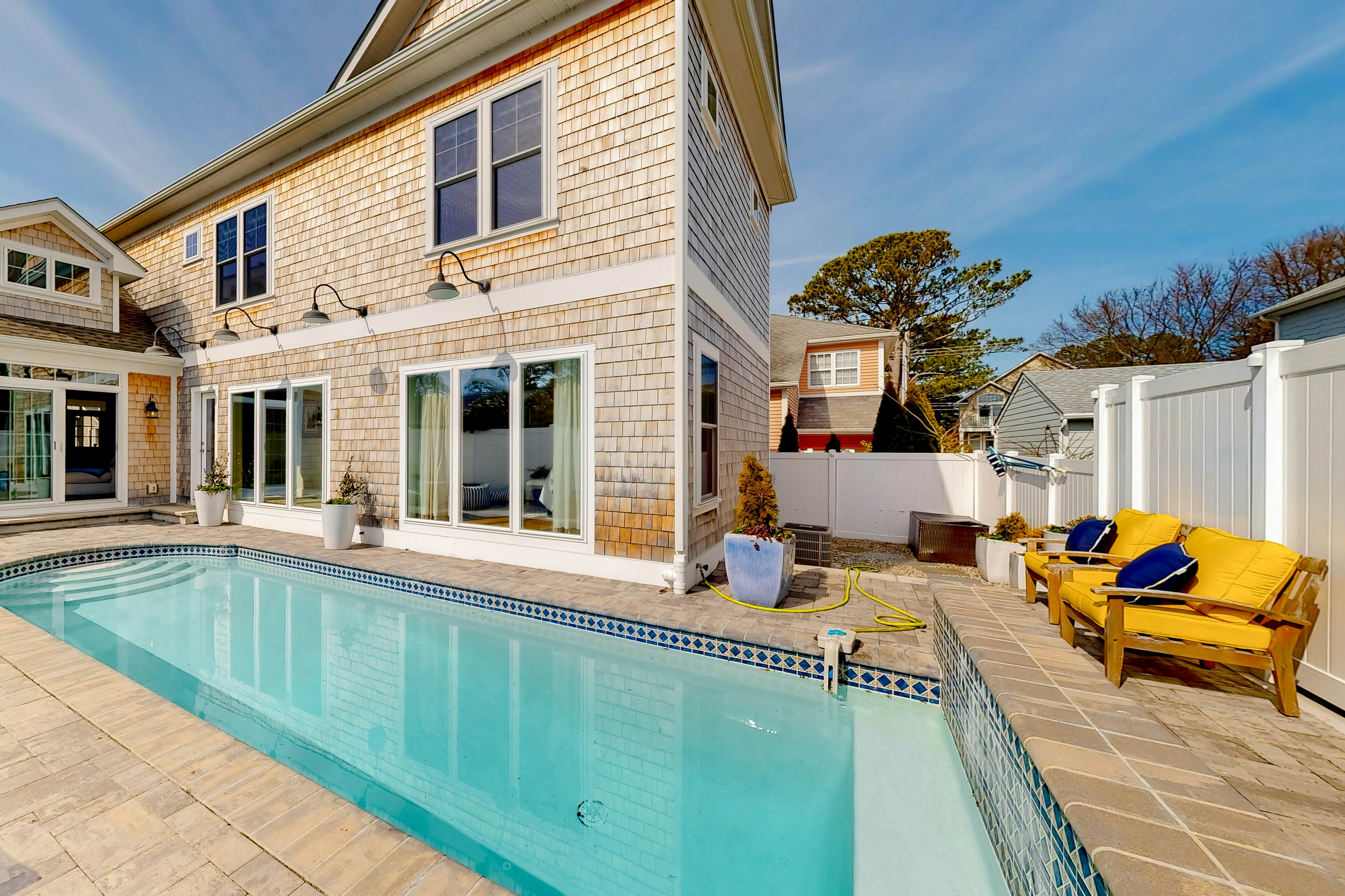 Rehoboth Royal - 20591 Fisher St