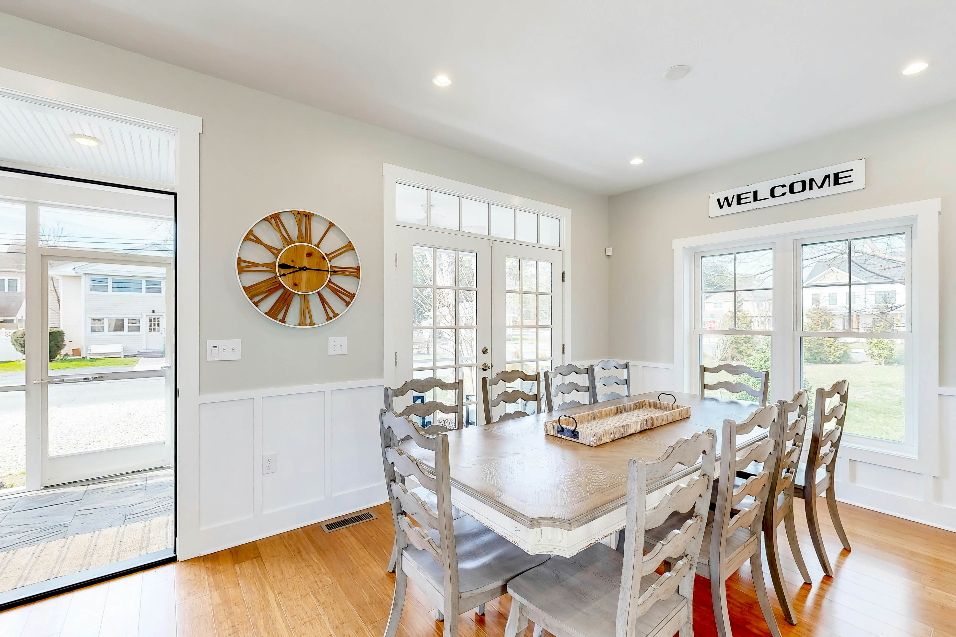 Rehoboth Royal - 20591 Fisher St