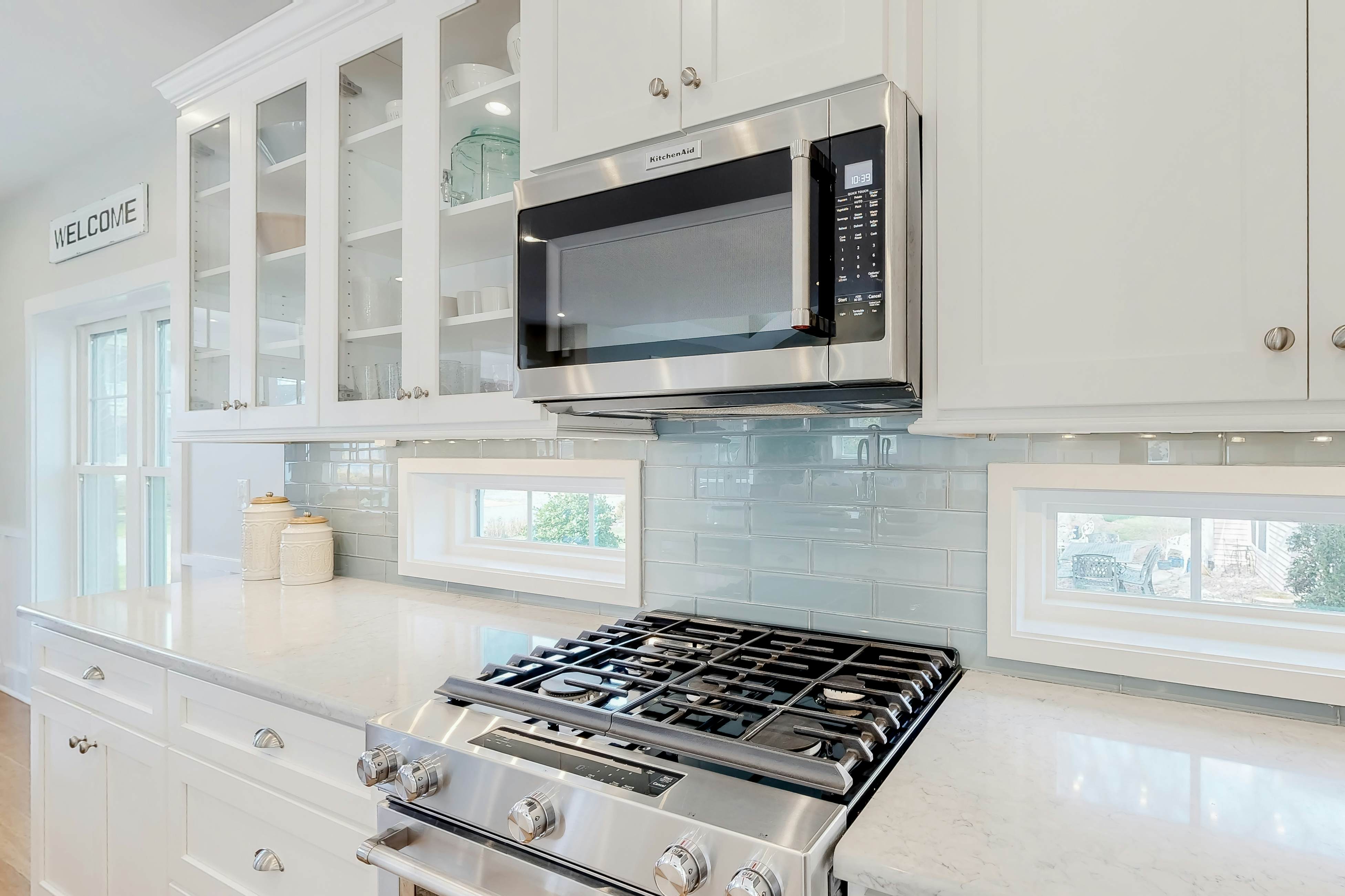 Rehoboth Royal - 20591 Fisher St