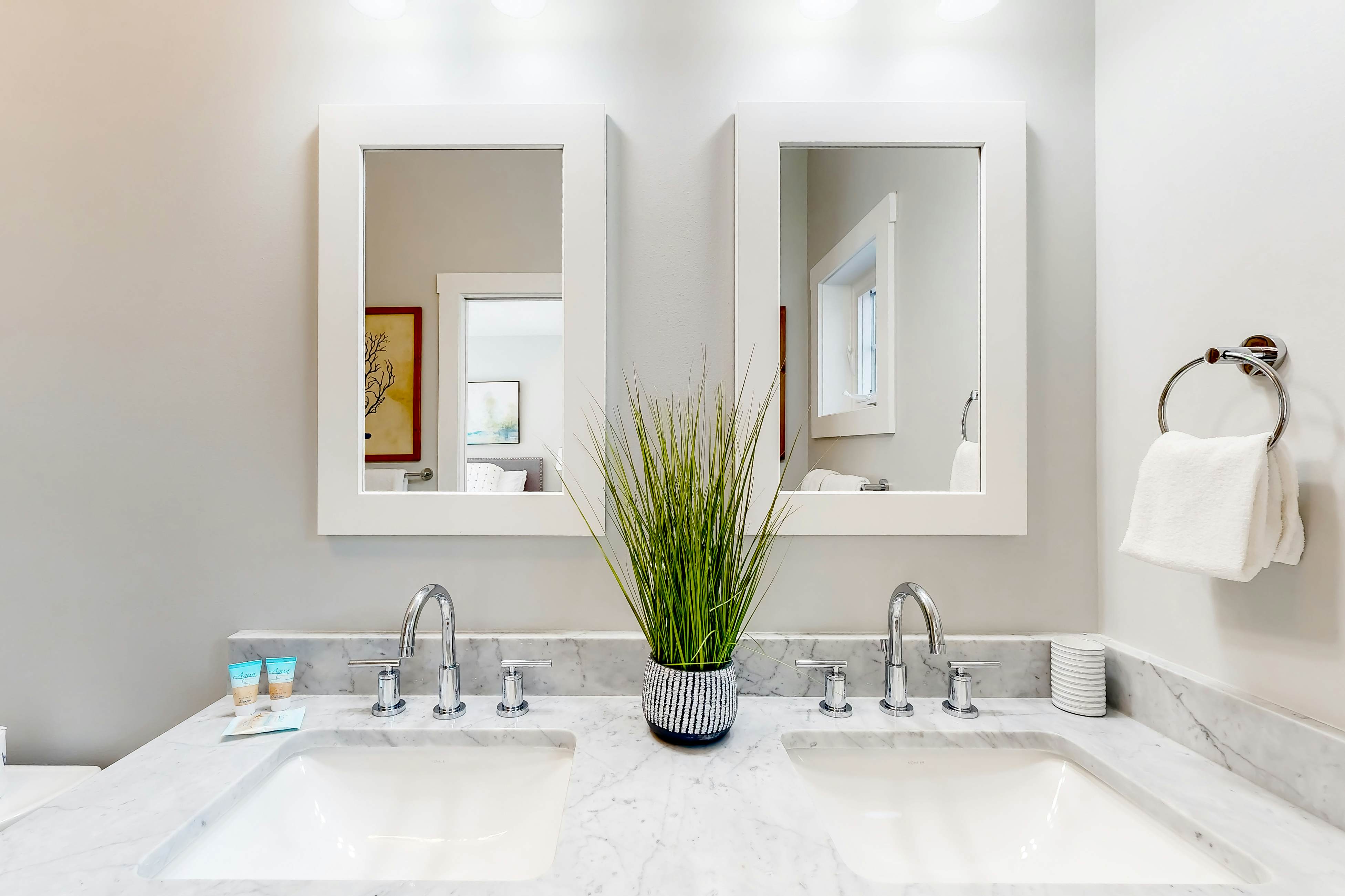 Rehoboth Royal - 20591 Fisher St