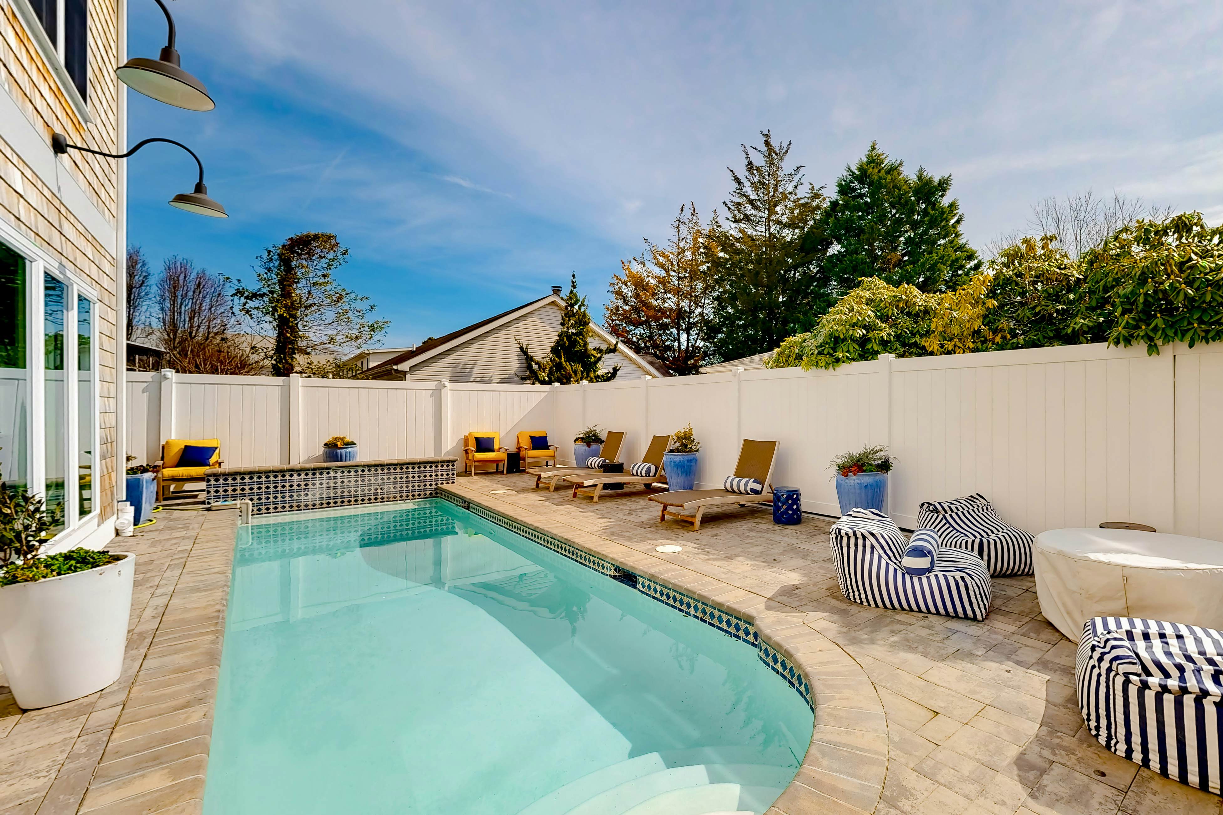 Rehoboth Royal - 20591 Fisher St