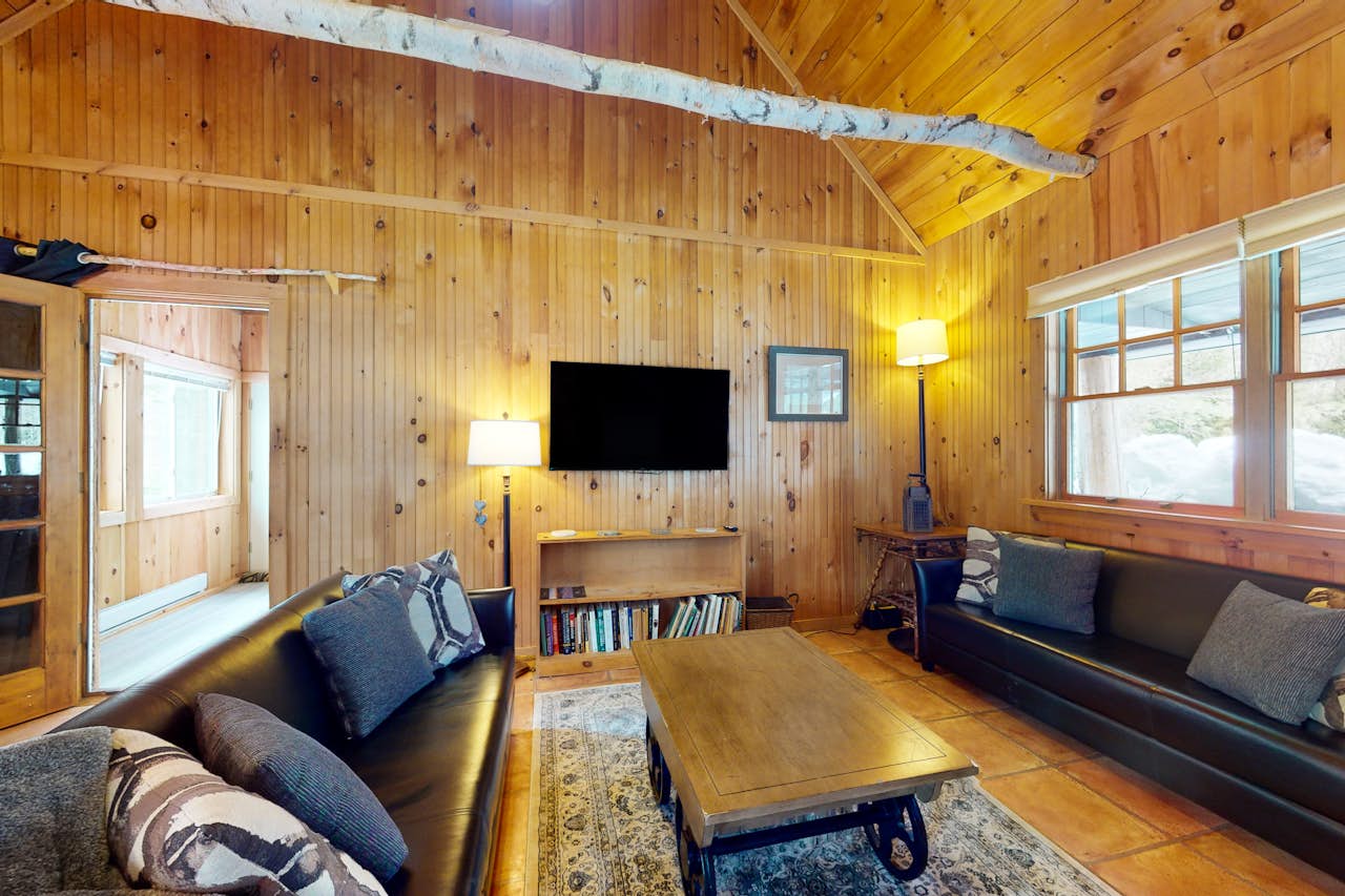 Sunday River Cottage 1 BD Newry, ME Vacation Rental Vacasa