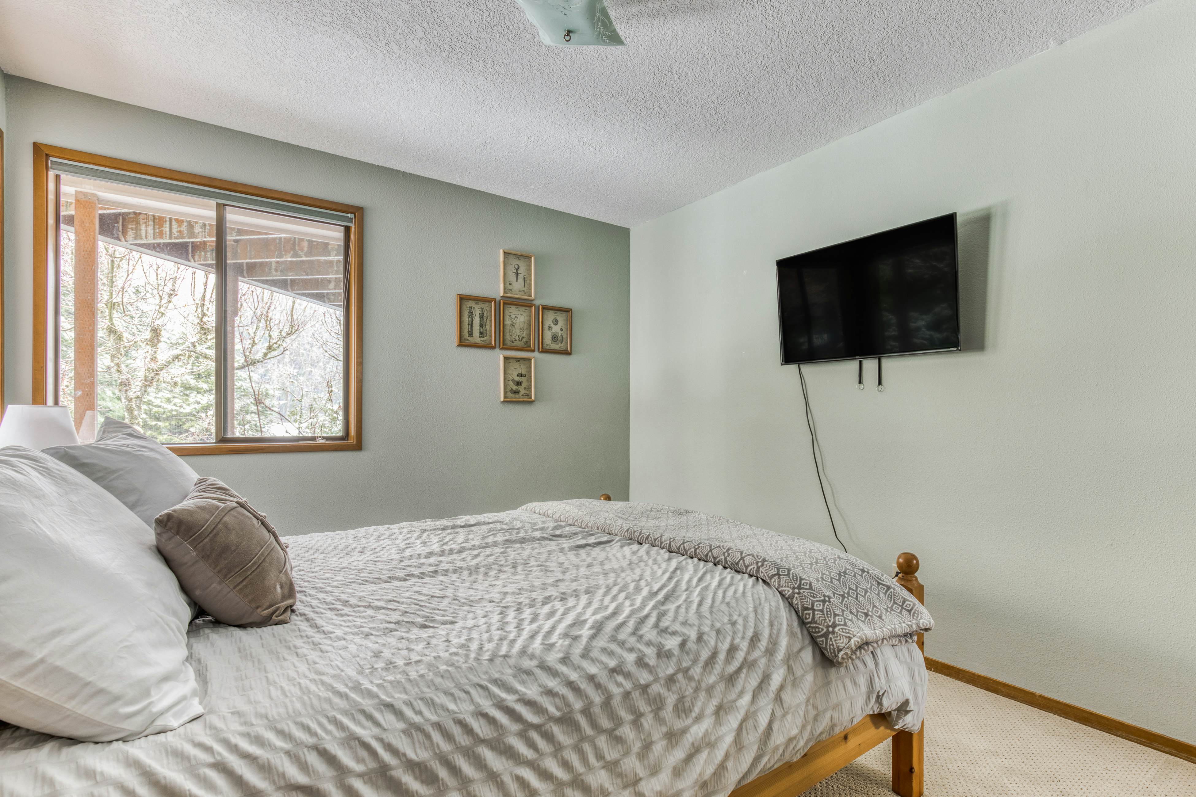 The Golf Course Cabin