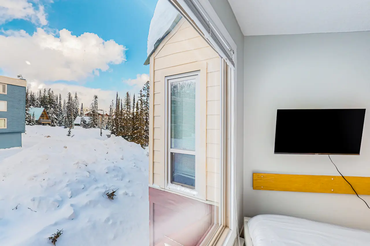 Whitefoot Lodge 314 | 0 Bed Big White Mountain, BC Studio | Vacasa