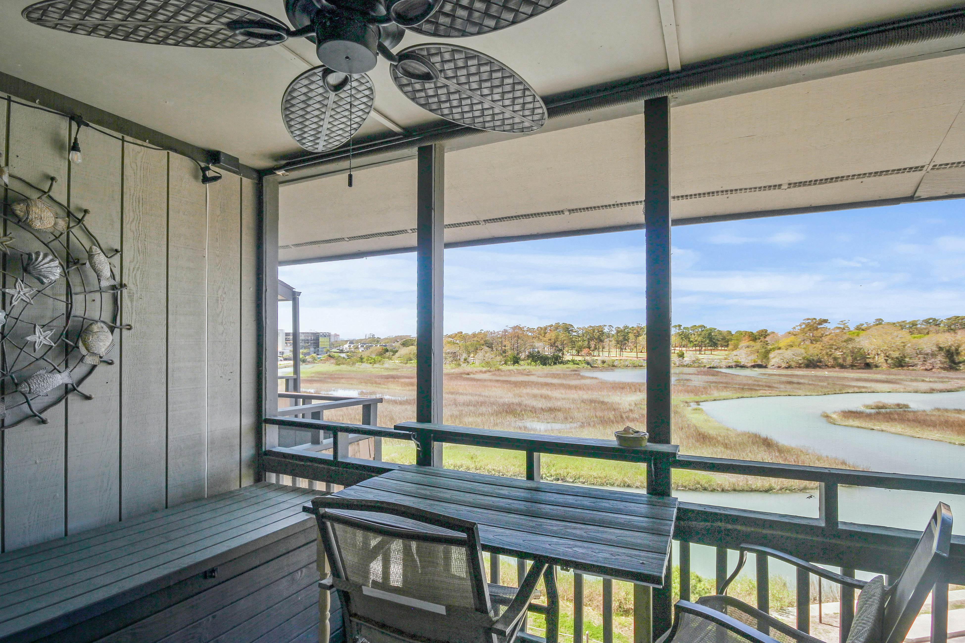 Mariner's Cove 2 BD Myrtle Beach, SC Vacation Rental Vacasa