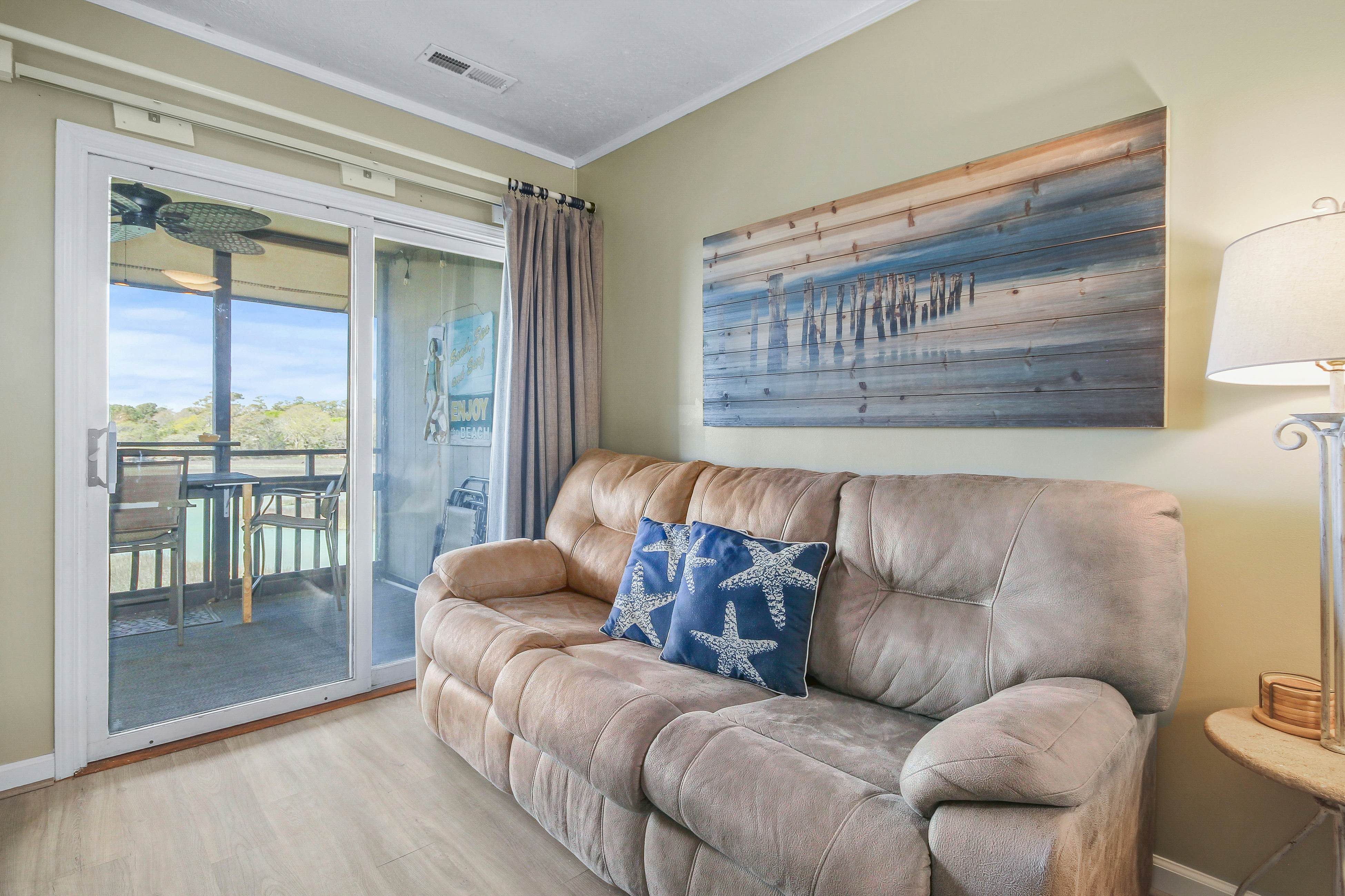 Mariner's Cove 2 BD Myrtle Beach, SC Vacation Rental Vacasa