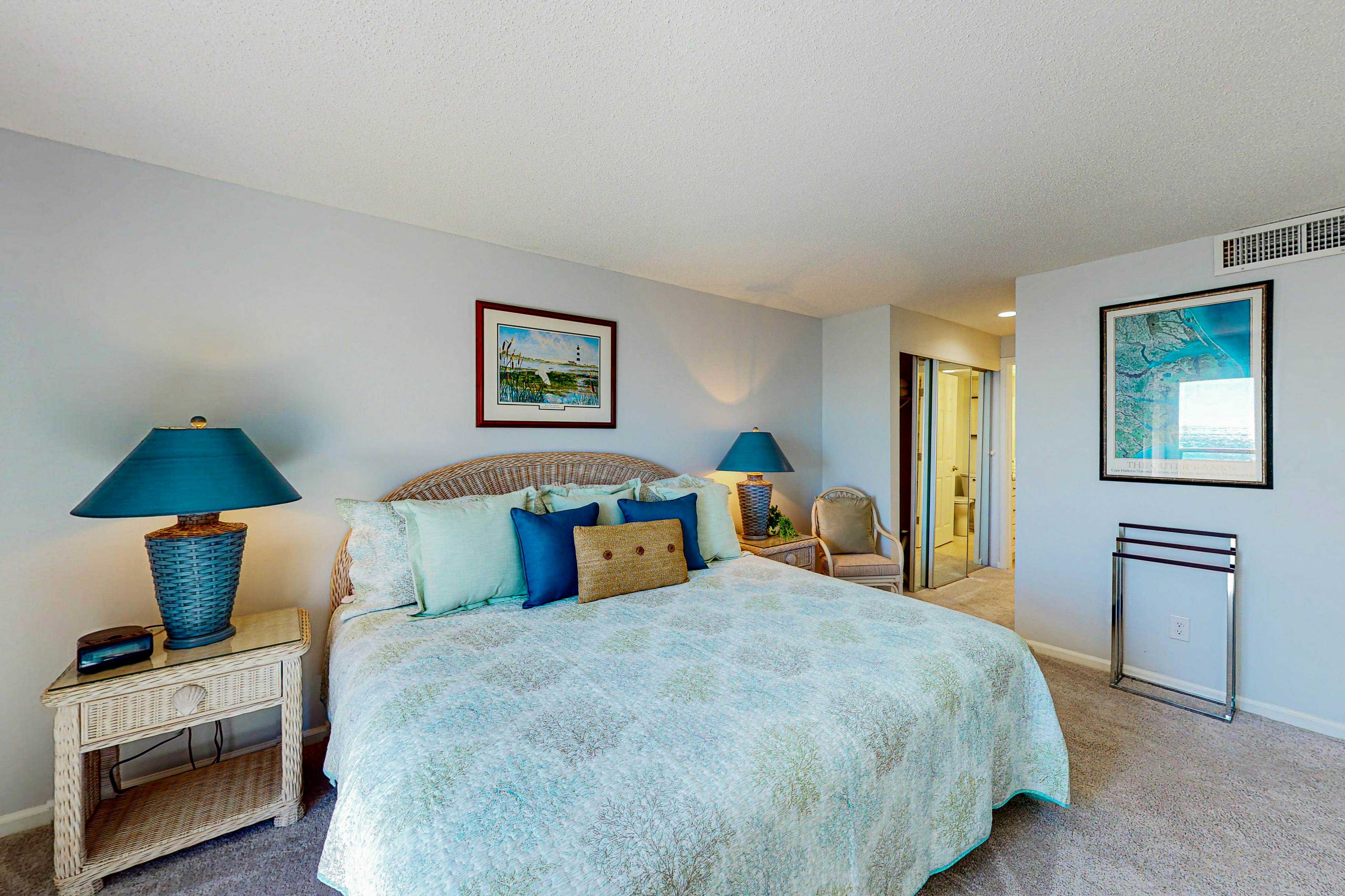 Beachwalk 314 4 BD Pine Knoll Shores, NC Vacation Rental Vacasa