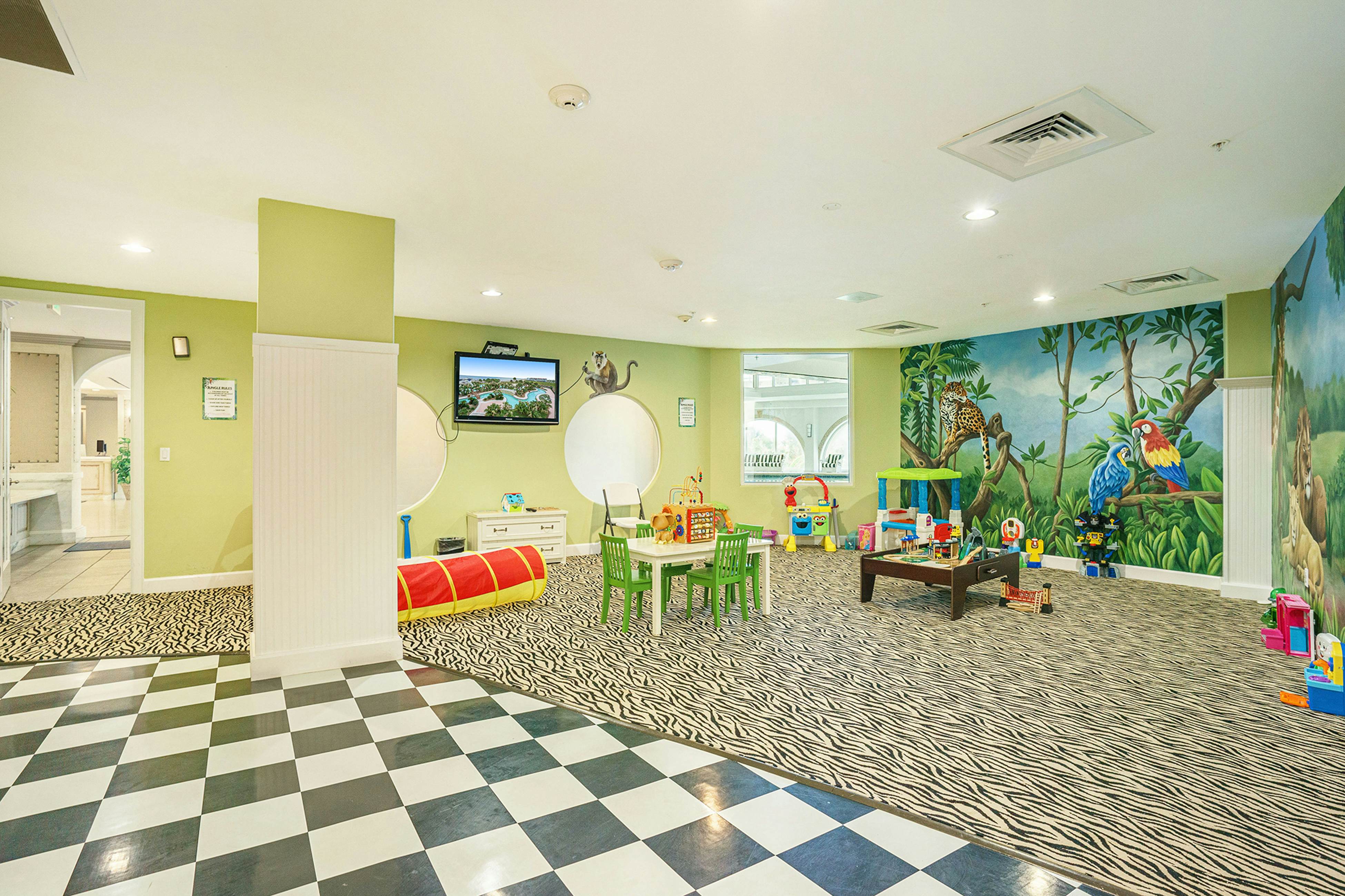 Diamond Beach Crown Jewel - #714