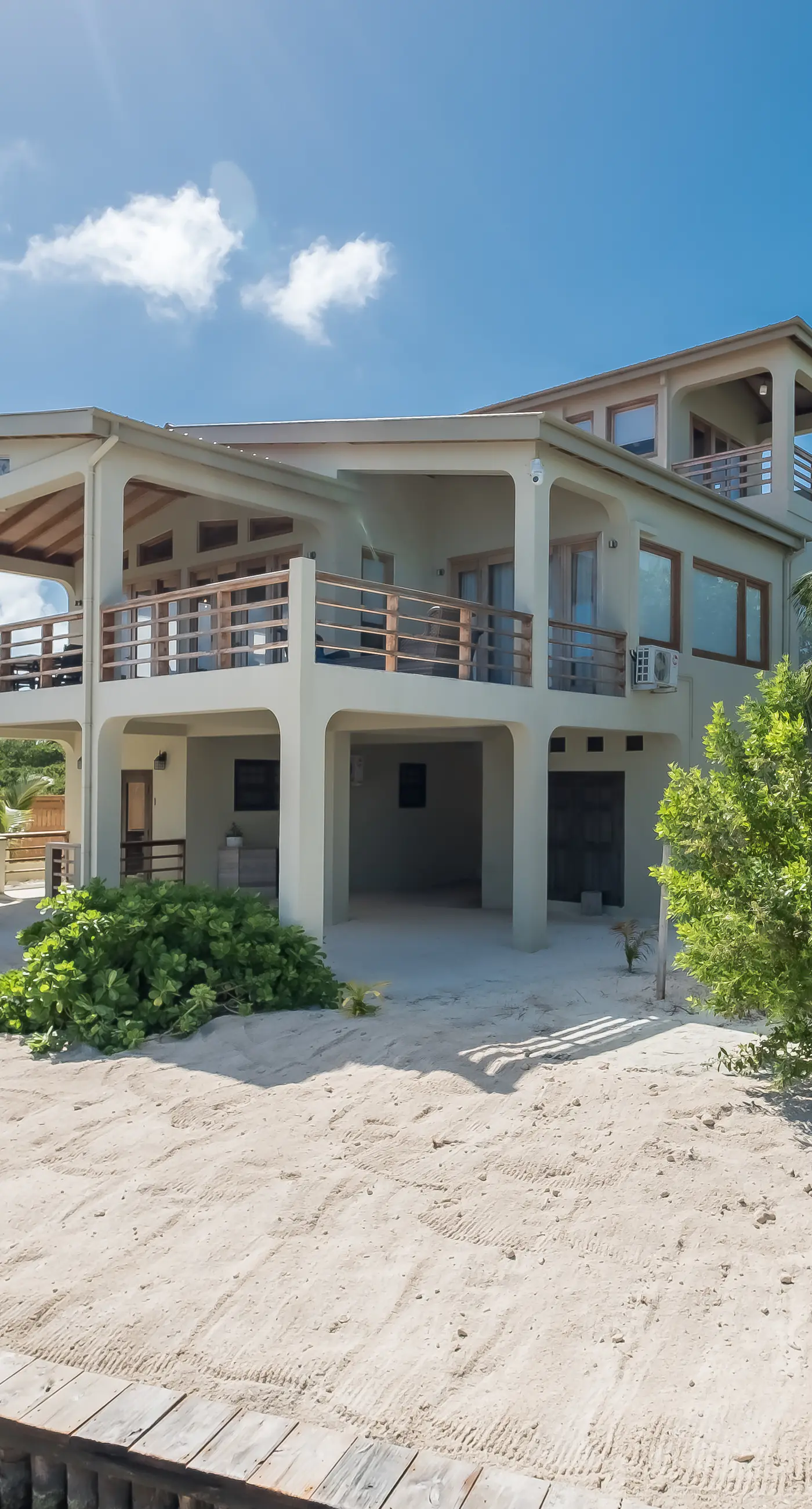 Suite 3 at Island Pearl Gold Standard Certified