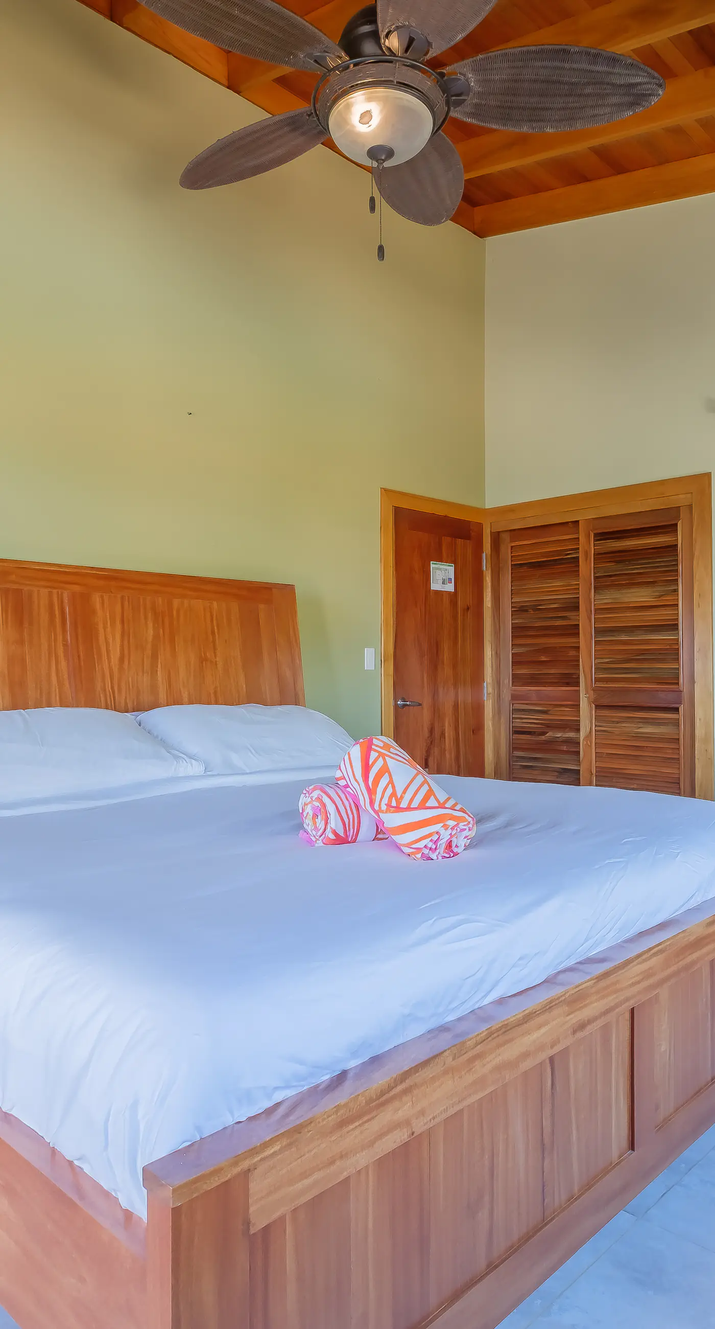 Suite 2 at Island Pearl Gold Standard Certified