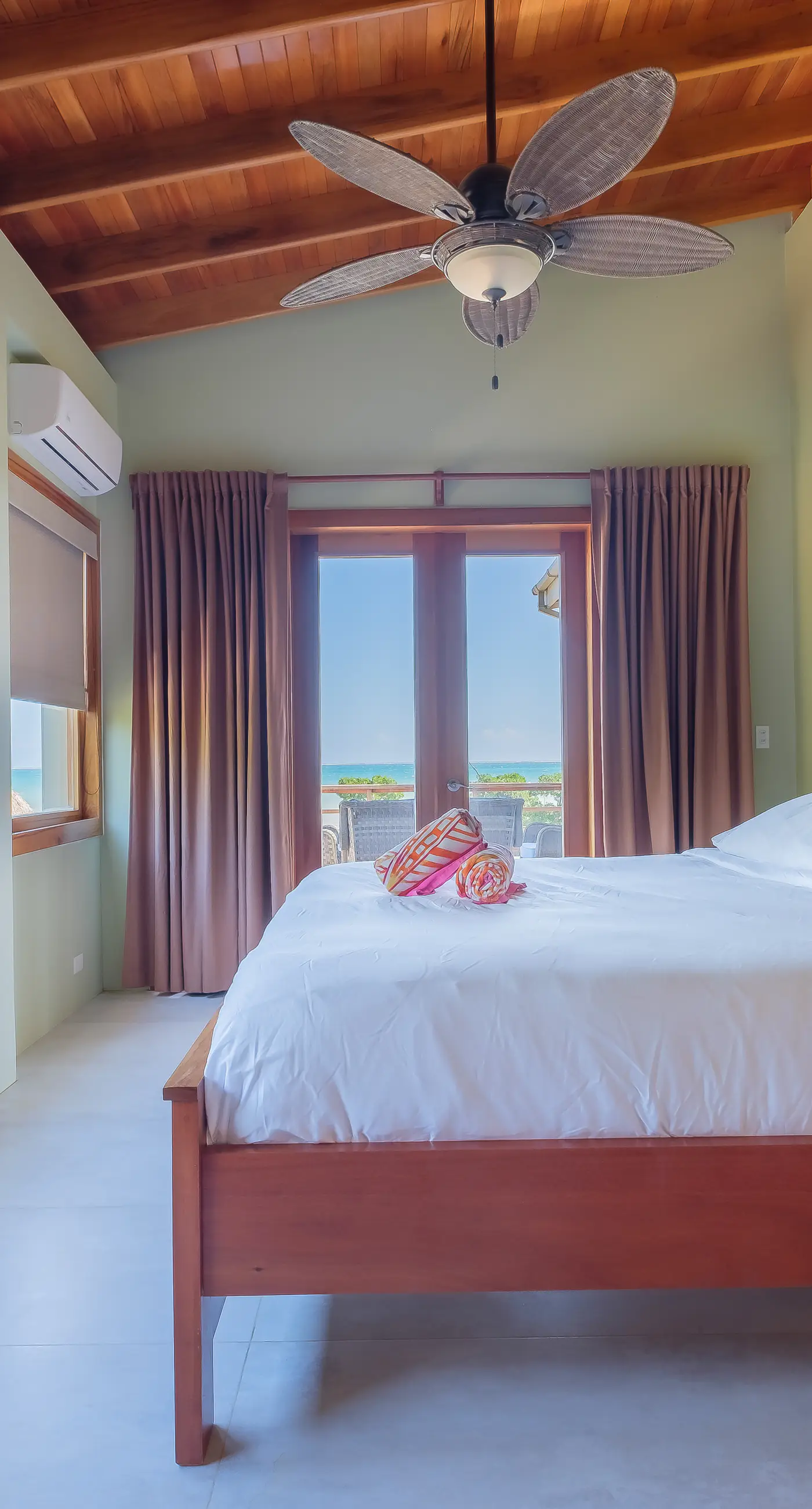 Suite 2 at Island Pearl Gold Standard Certified