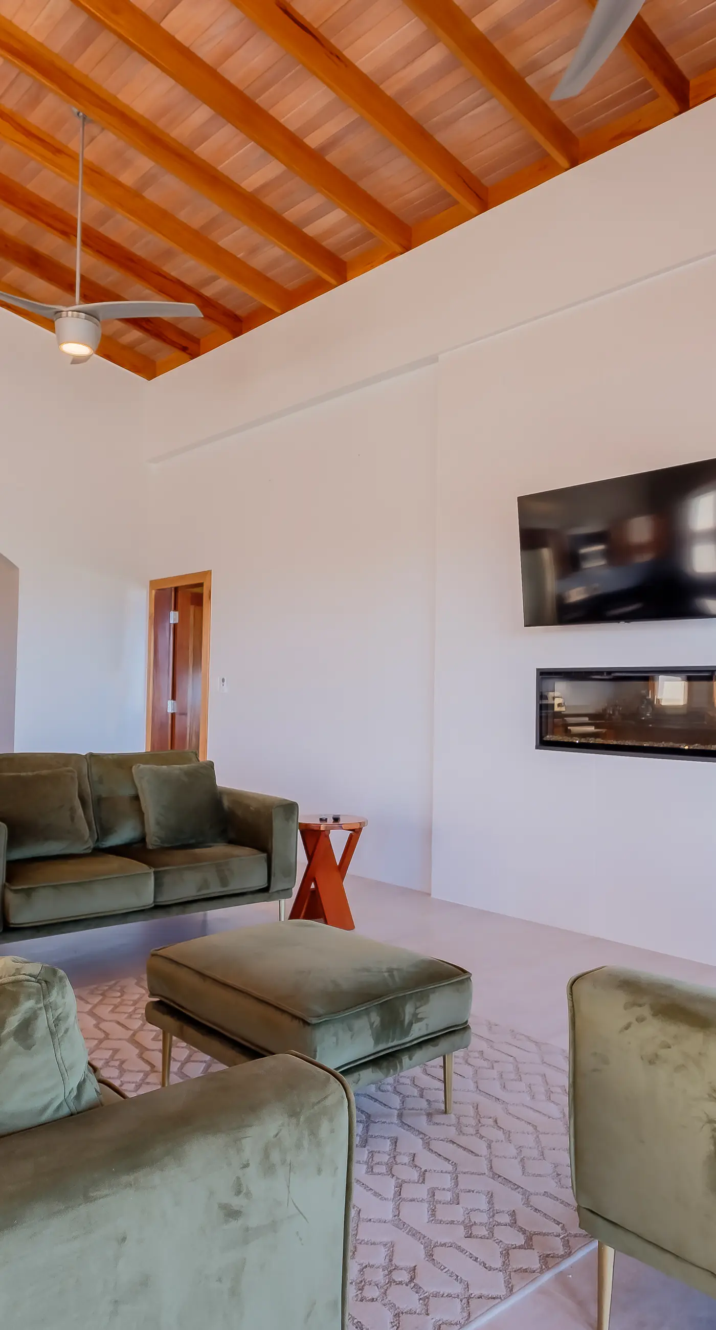 Suite 2 at Island Pearl Gold Standard Certified