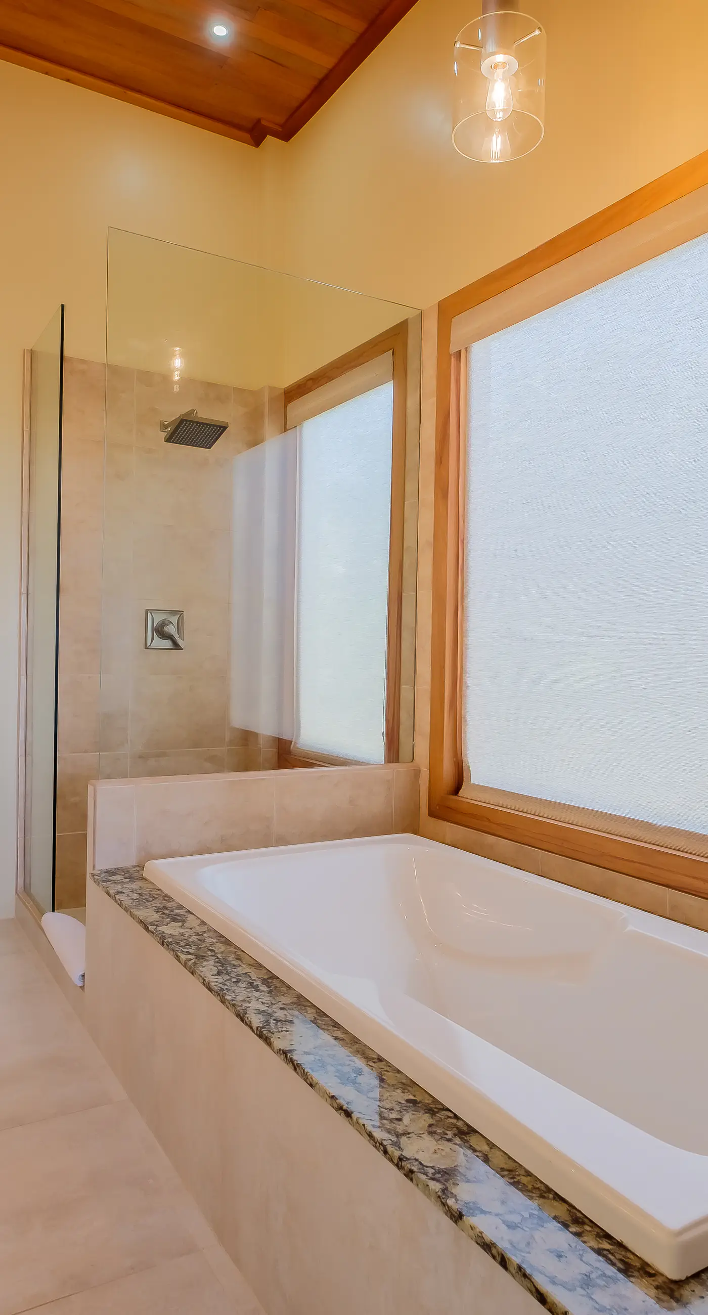 Suite 2 at Island Pearl Gold Standard Certified