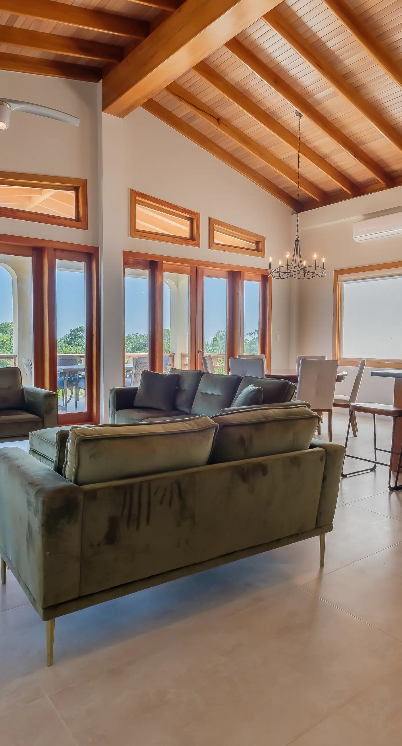 Suite 2 at Island Pearl Gold Standard Certified