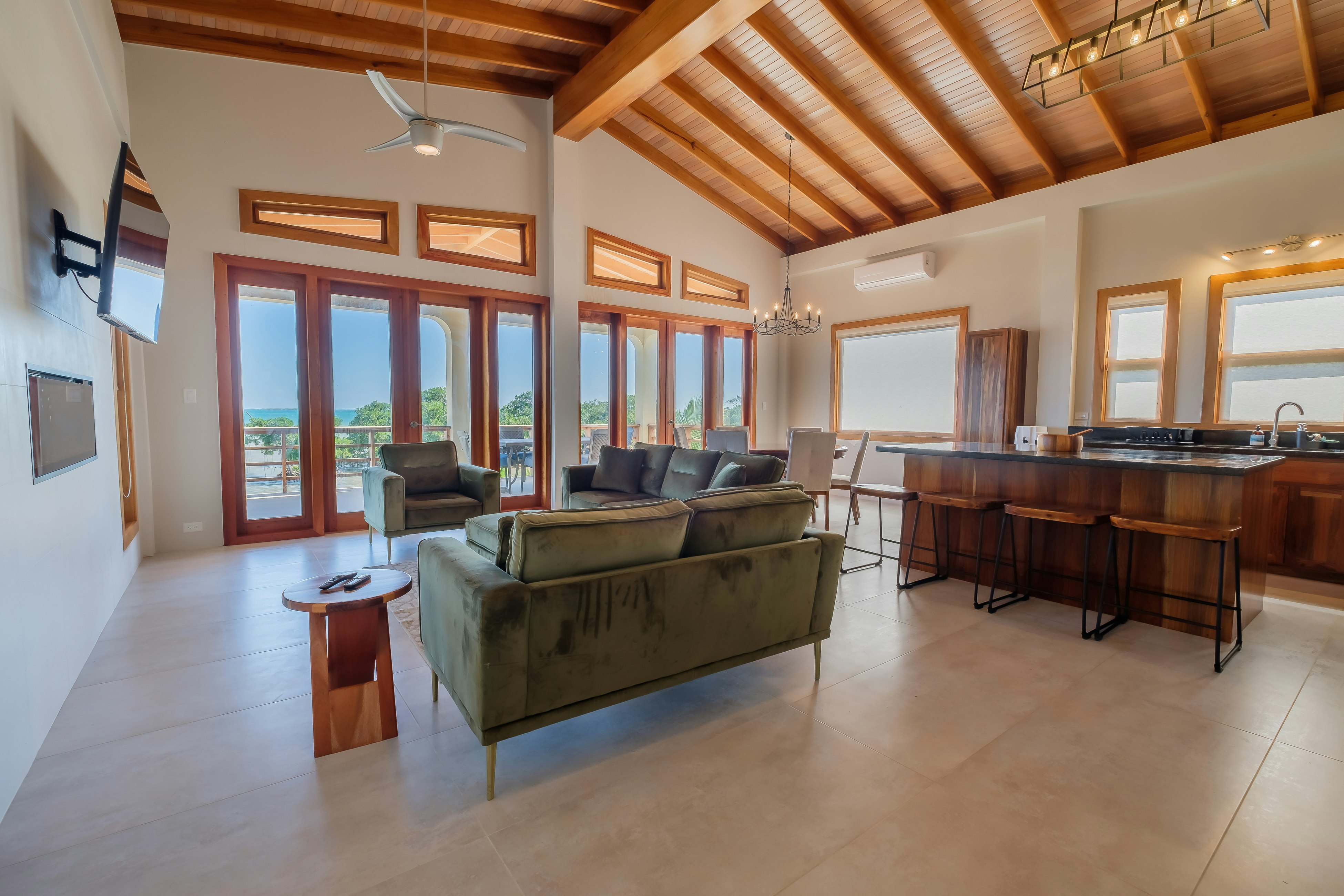 Suite 2 at Island Pearl Gold Standard Certified