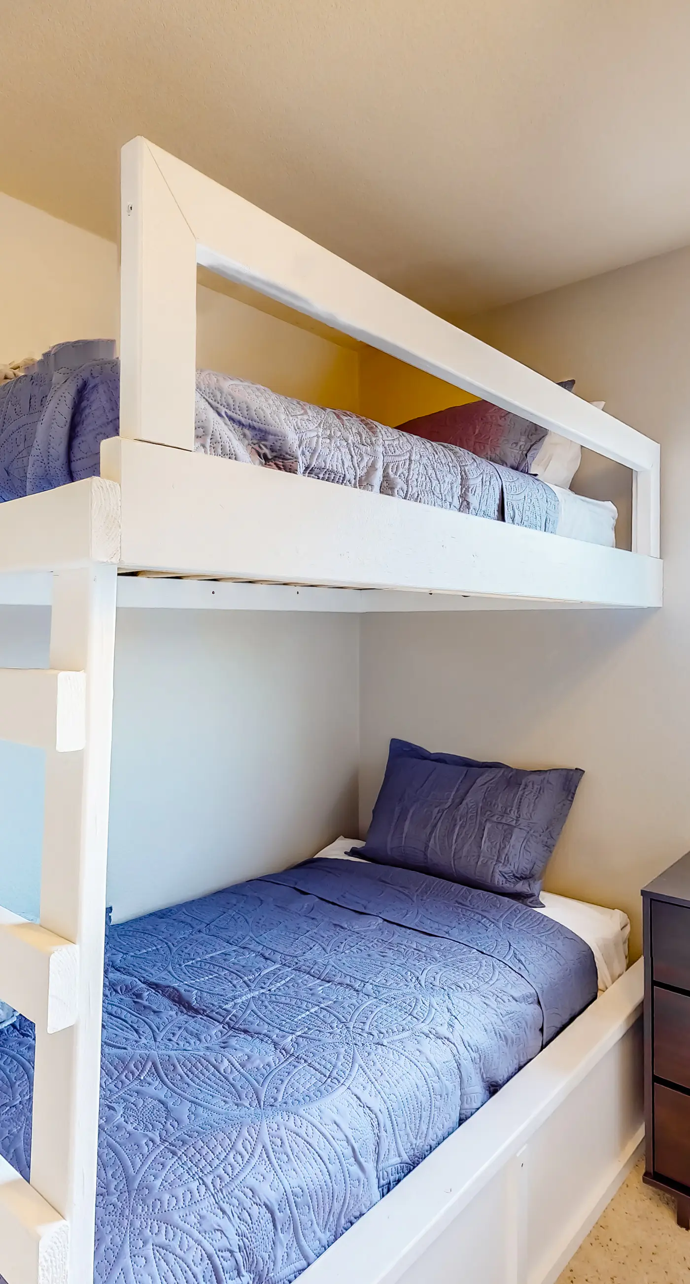 The Brick Beauty on Cabriolet