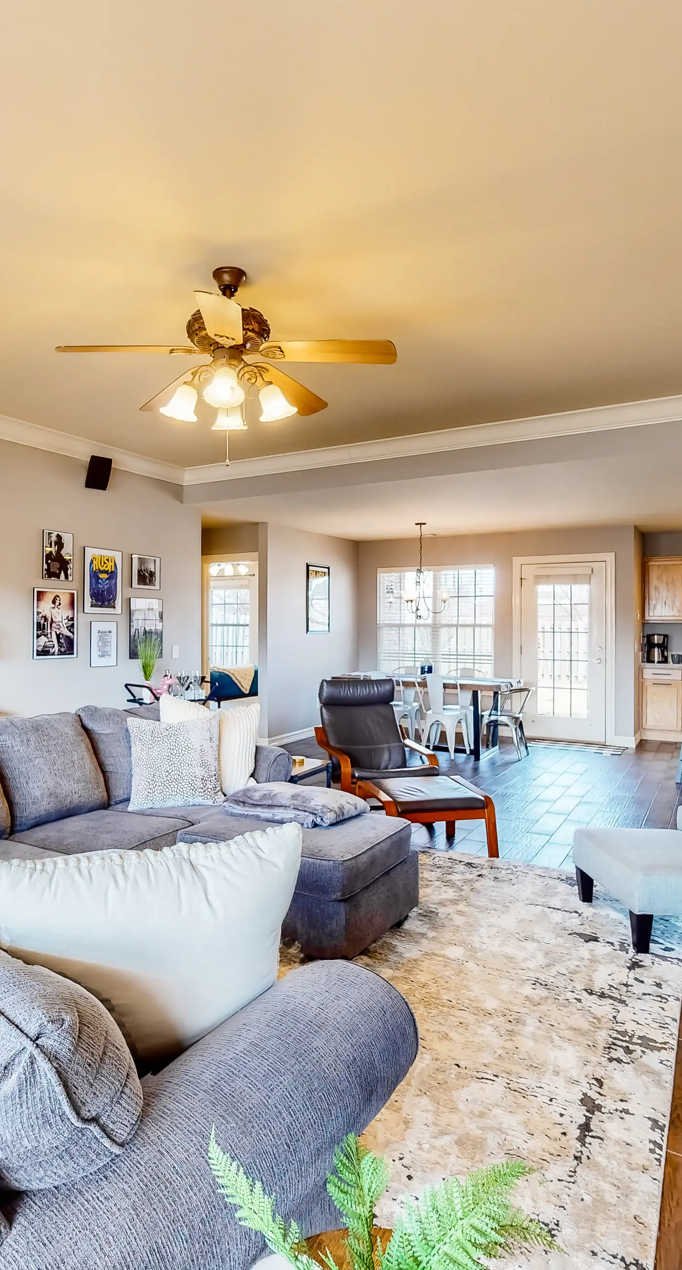 The Brick Beauty on Cabriolet