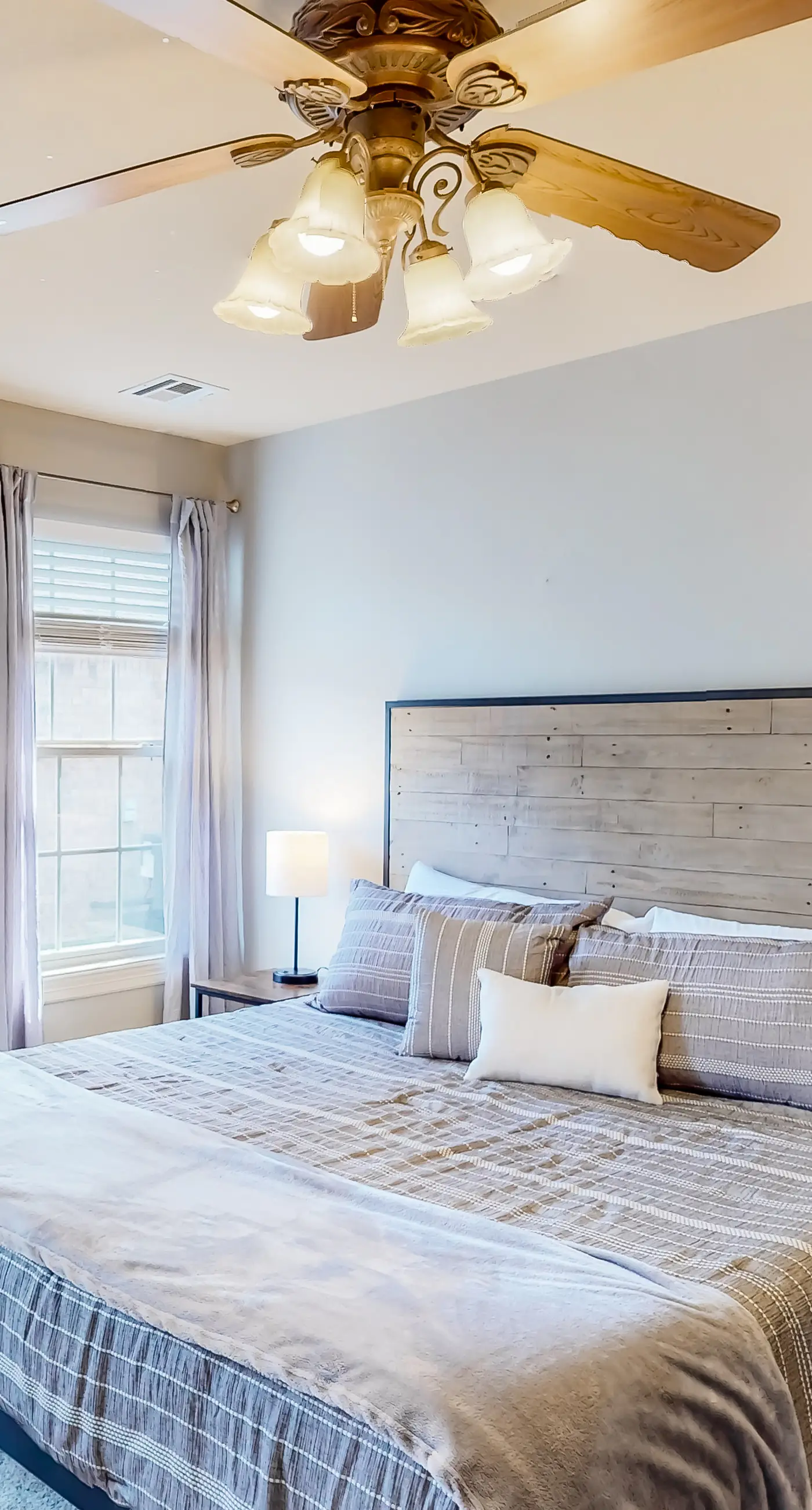 The Brick Beauty on Cabriolet