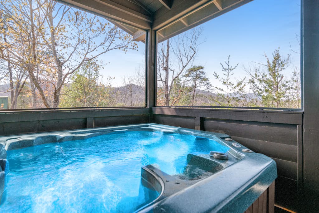 Family-Friendly Cabin Near DollywoodใปHot TubใปPool โ Pigeon Forge, TN โ vacation rental