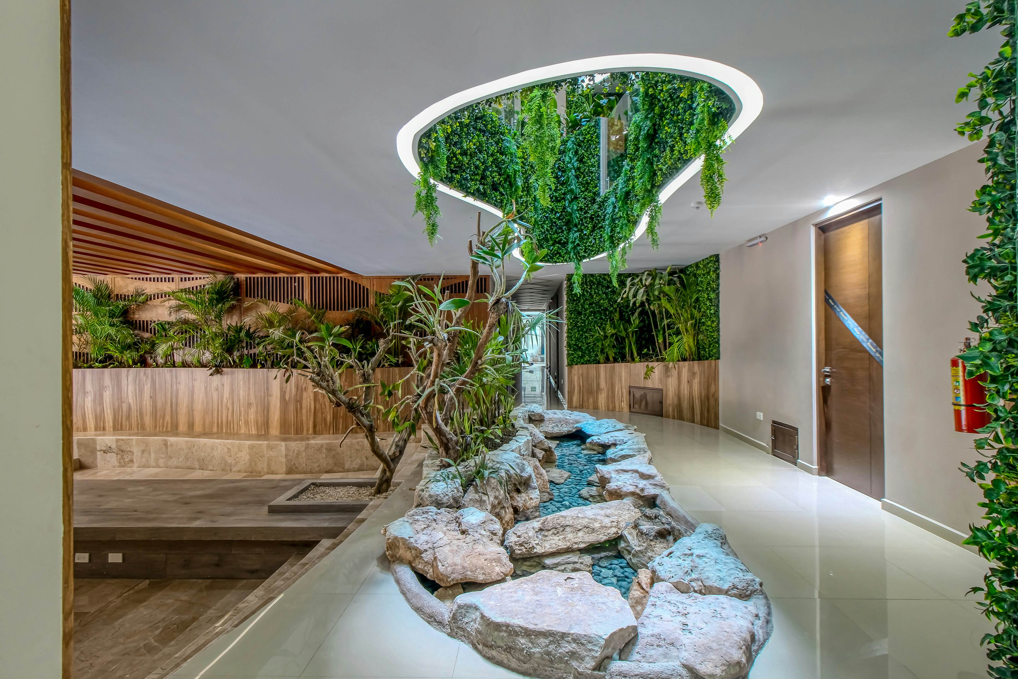 Menesse Tulum B104 at Av Coba