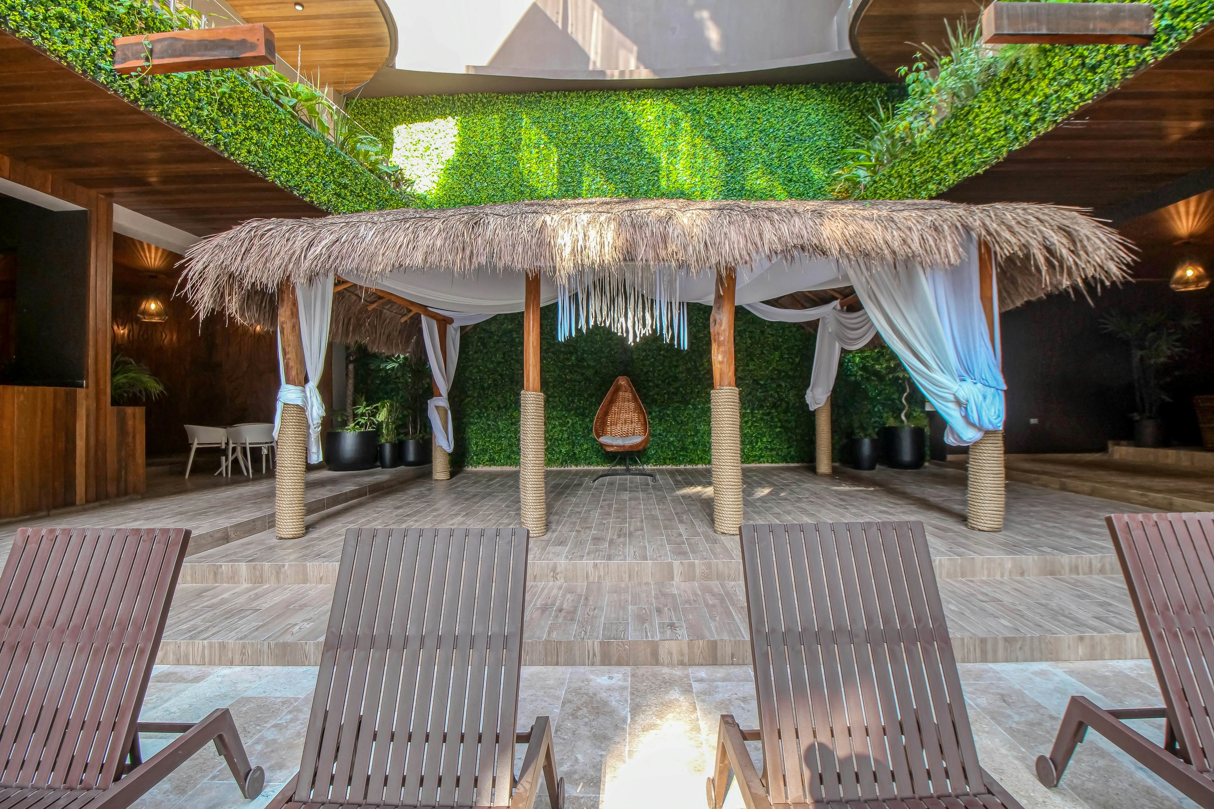 Menesse Tulum B104 at Av Coba