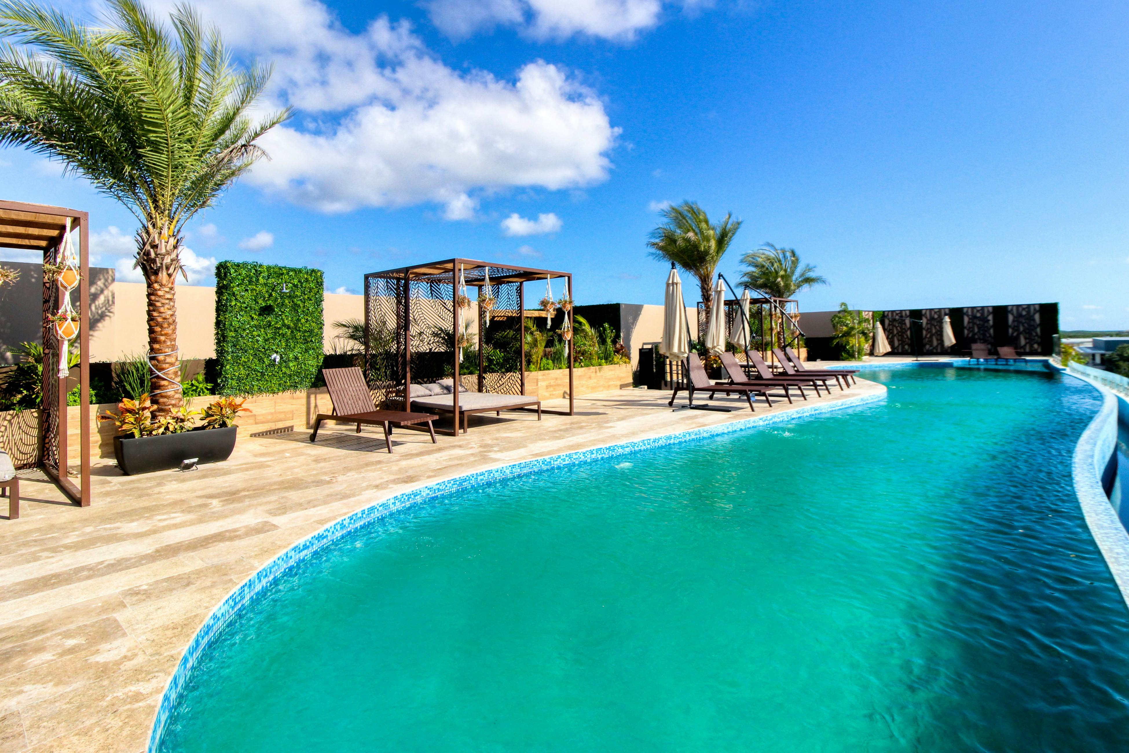 Menesse Tulum B104 at Av Coba