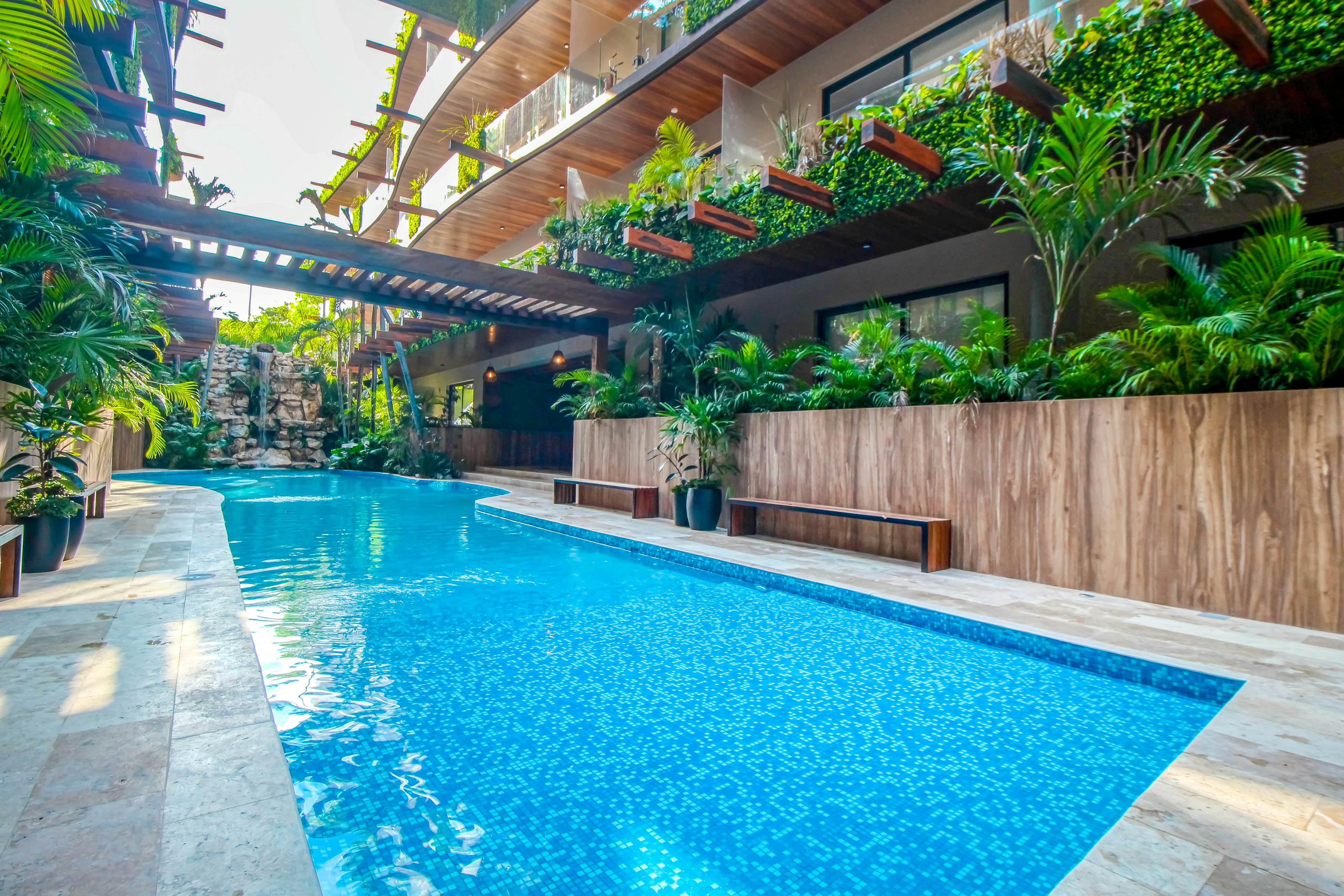 Menesse Tulum B104 at Av Coba