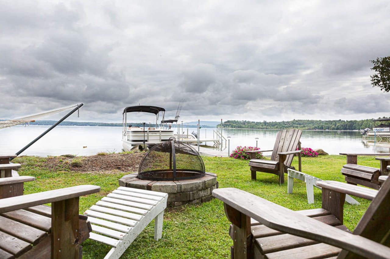 Great Pond Getaway 4 BD Belgrade, ME Vacation Rental Vacasa