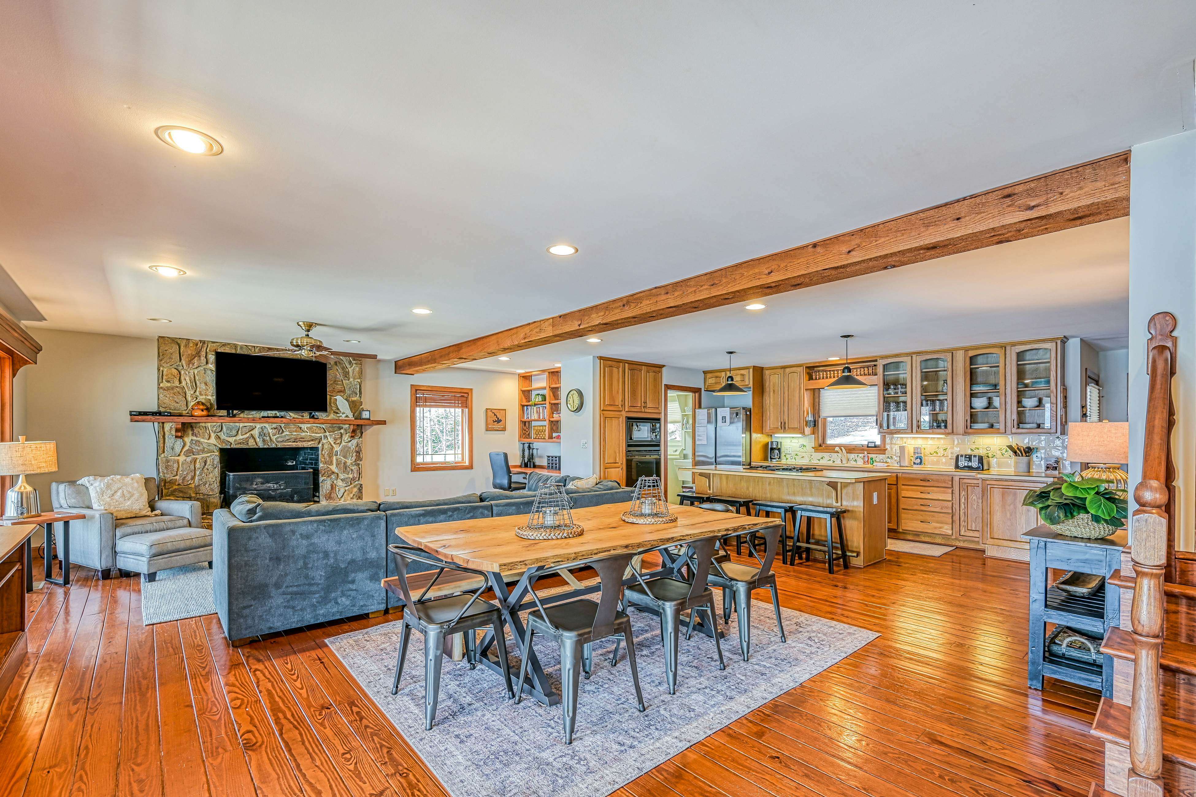 The Lodge on Smith Mountain Lake