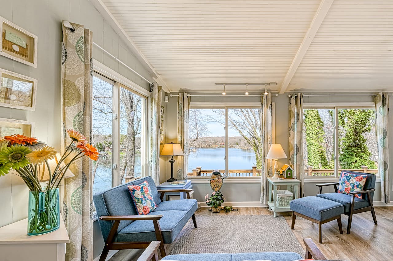 Cottage at the Lake 4 BD VA Vacation Rental Vacasa