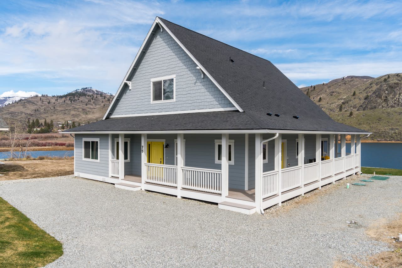 Manson's Arrowhead Lake House 4 BD Vacation Rental in Manson, WA Vacasa