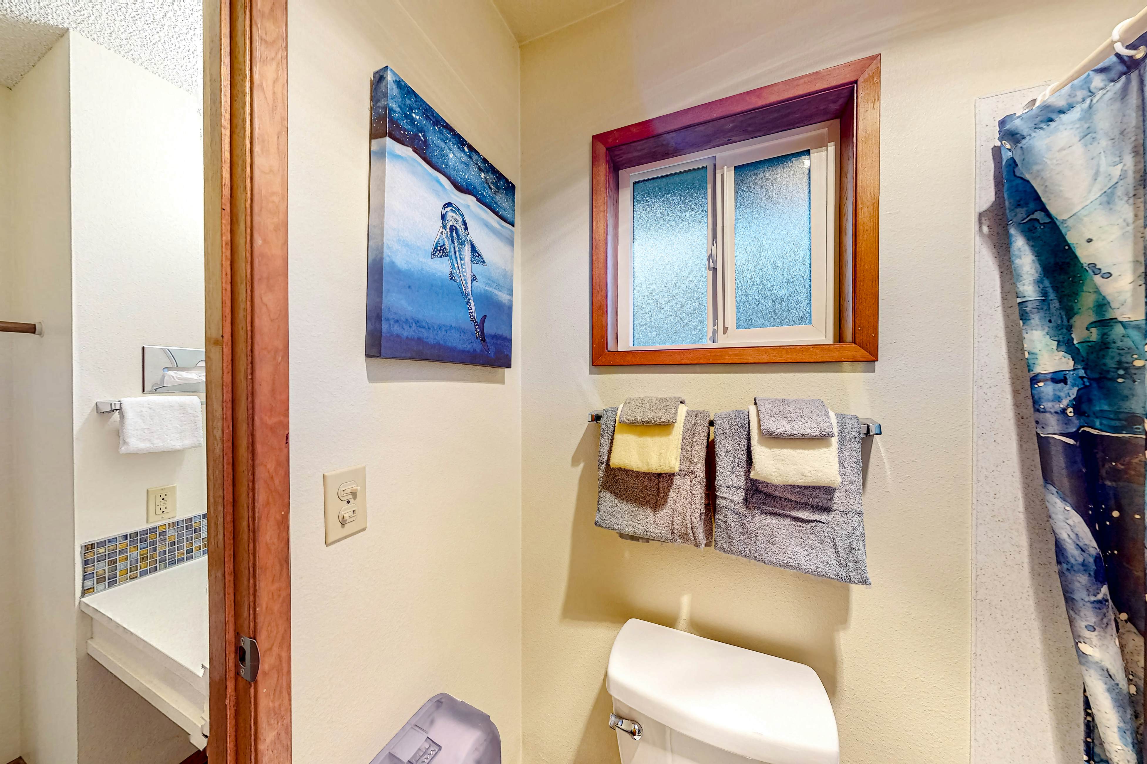 Lamplighter Inn - 102 Whale Retreat