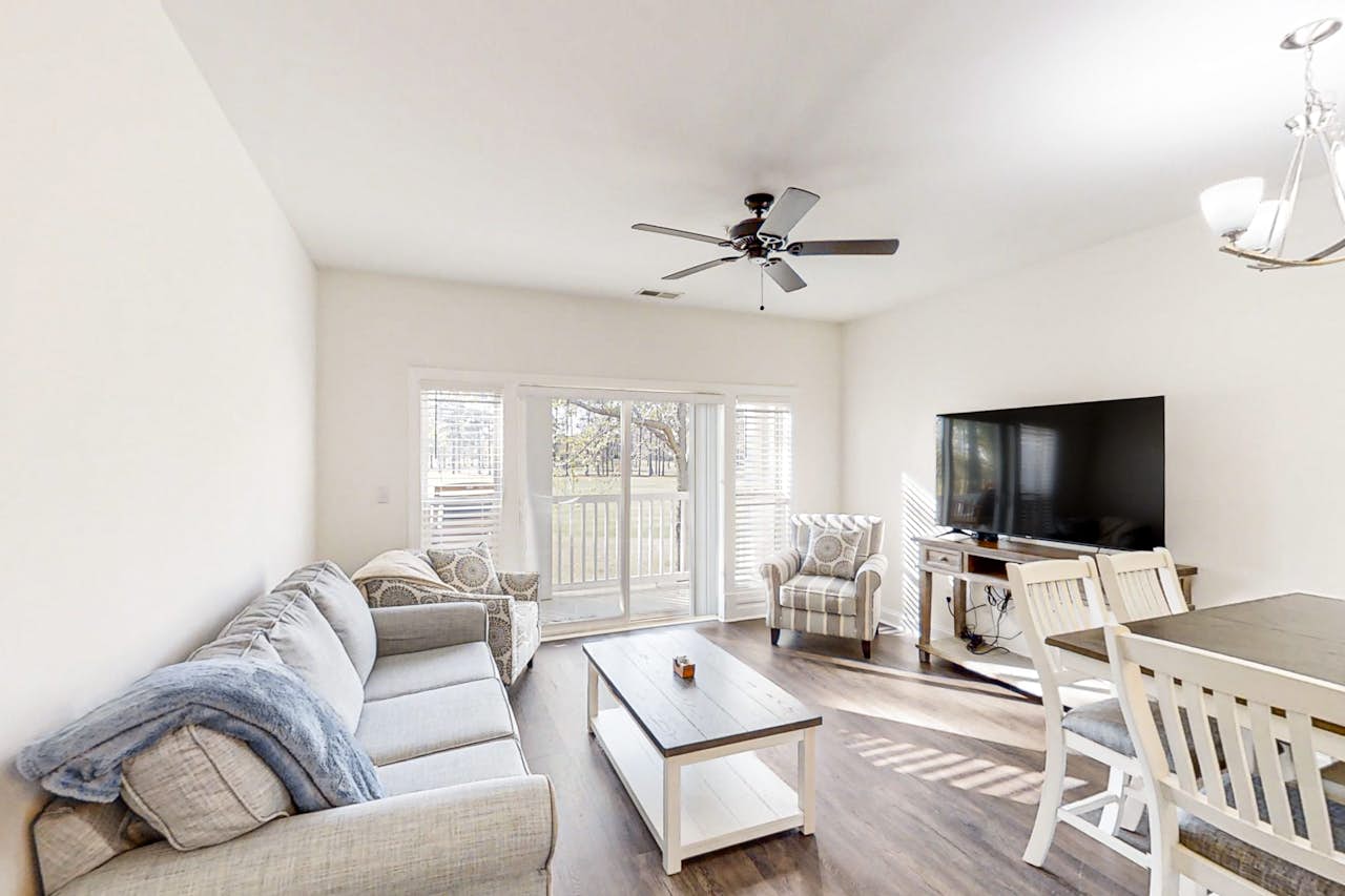 World Tour Sawgrass 205 2 BD Myrtle Beach, SC Vacation Rental Vacasa