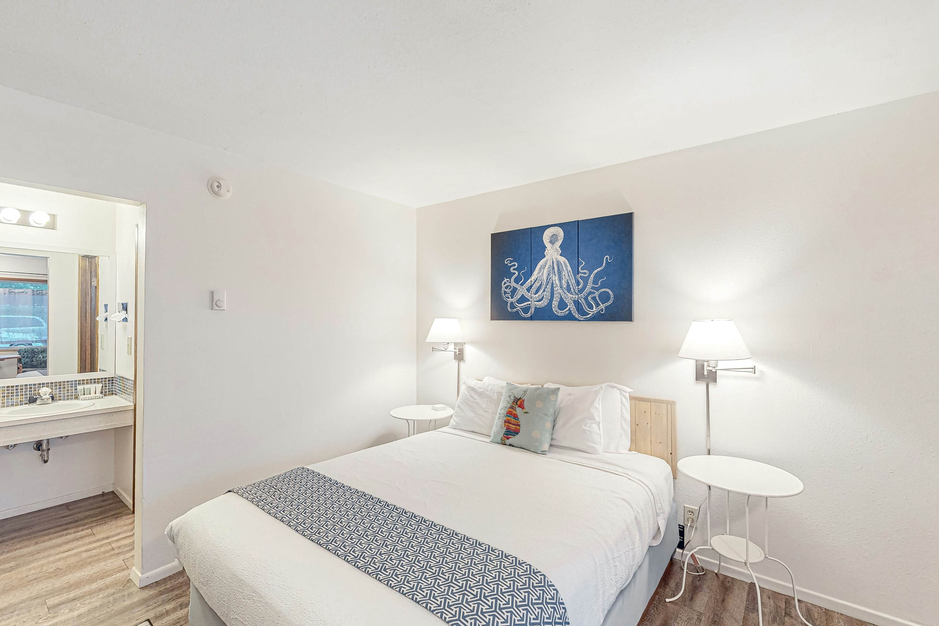 Lamplighter Inn - 108 Octopus Escape