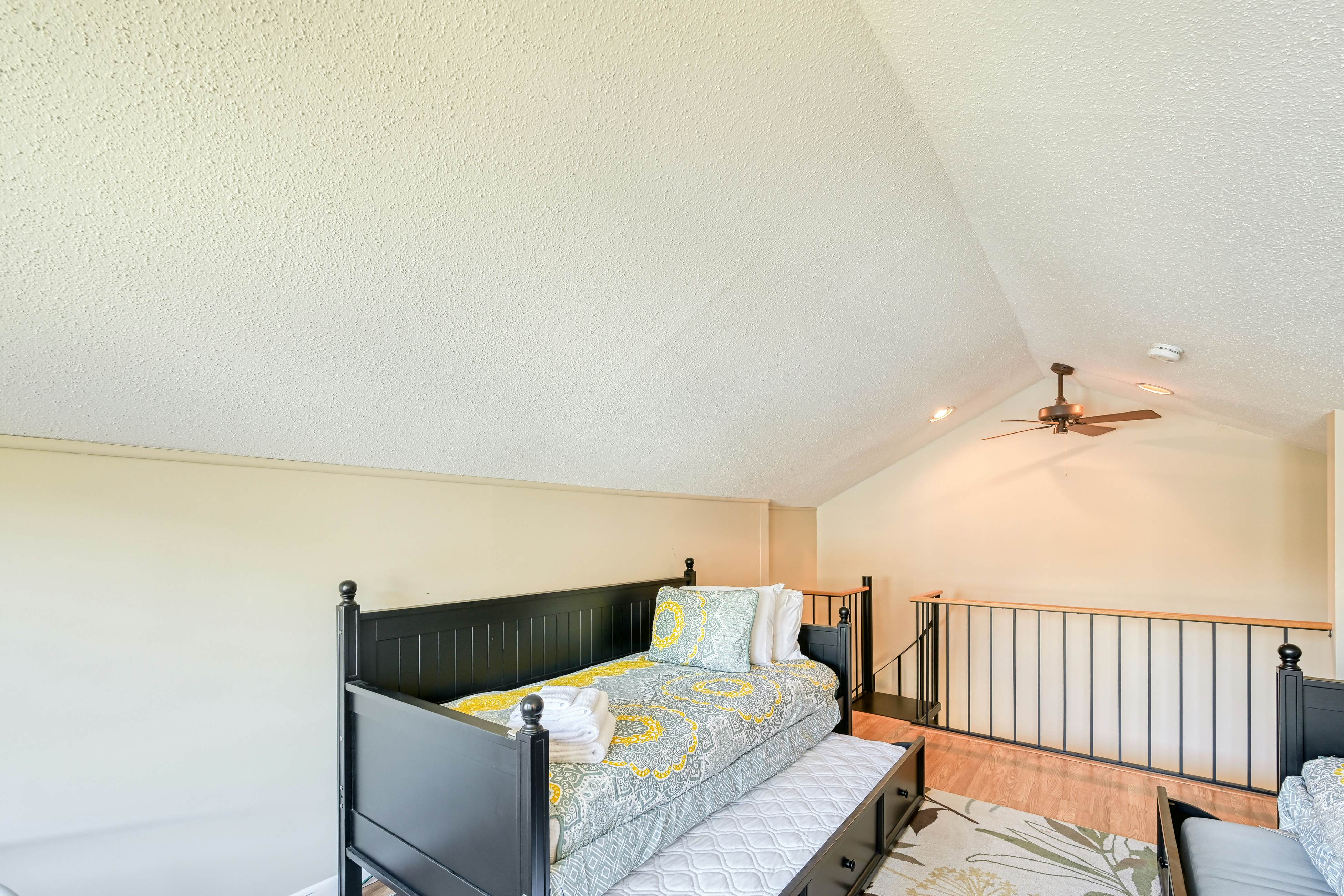 Lakeside & Slopeside