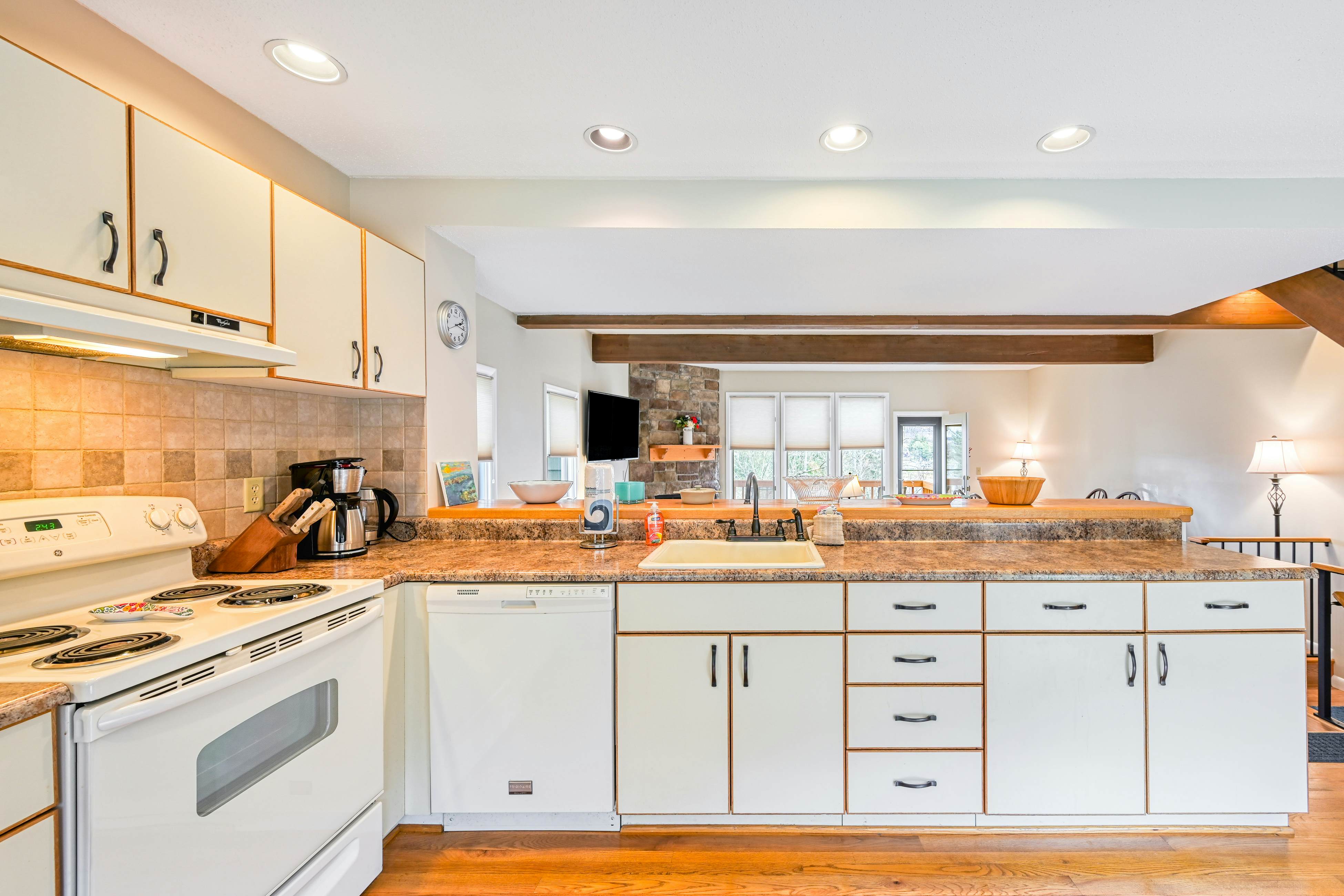 Lakeside & Slopeside