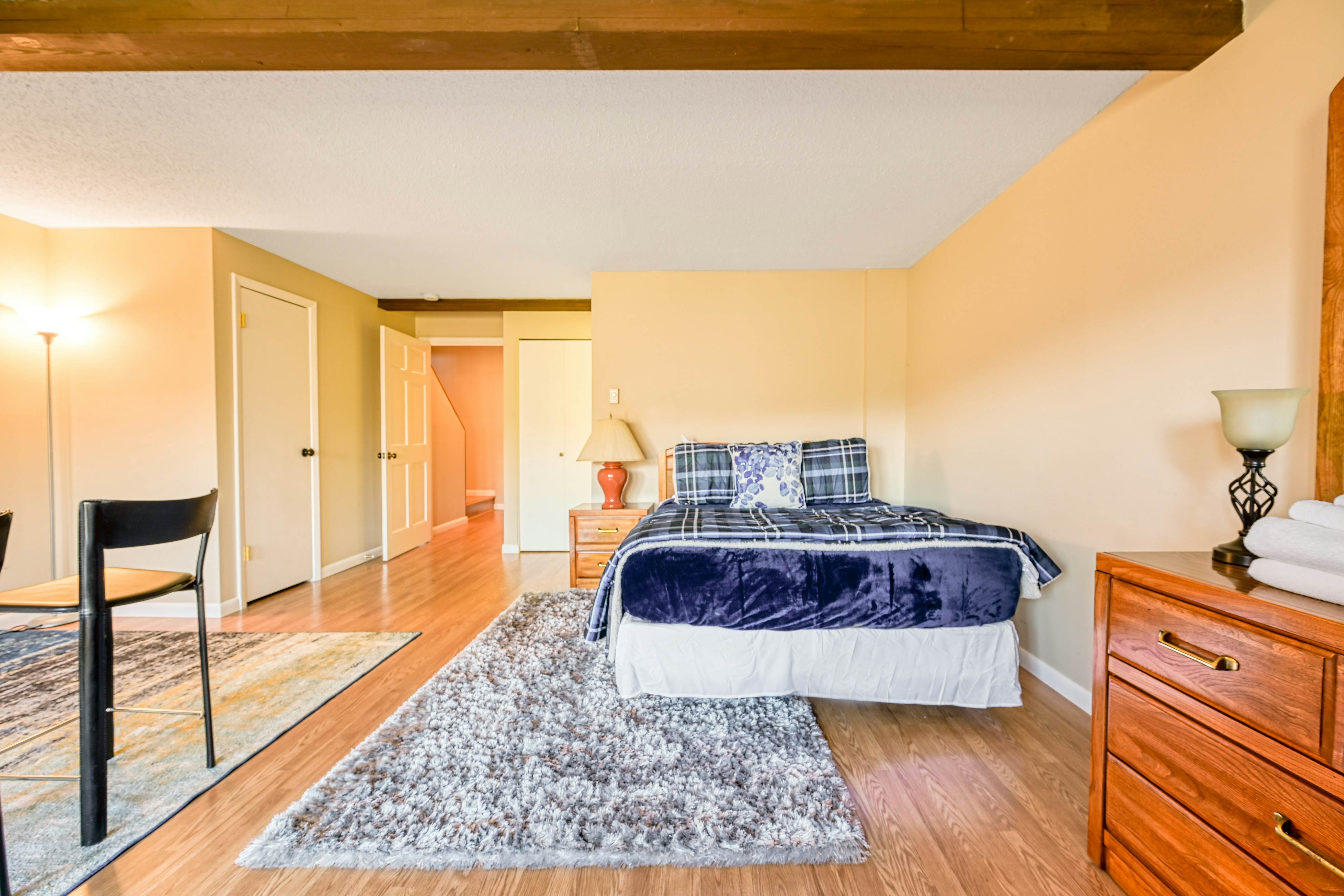 Lakeside & Slopeside