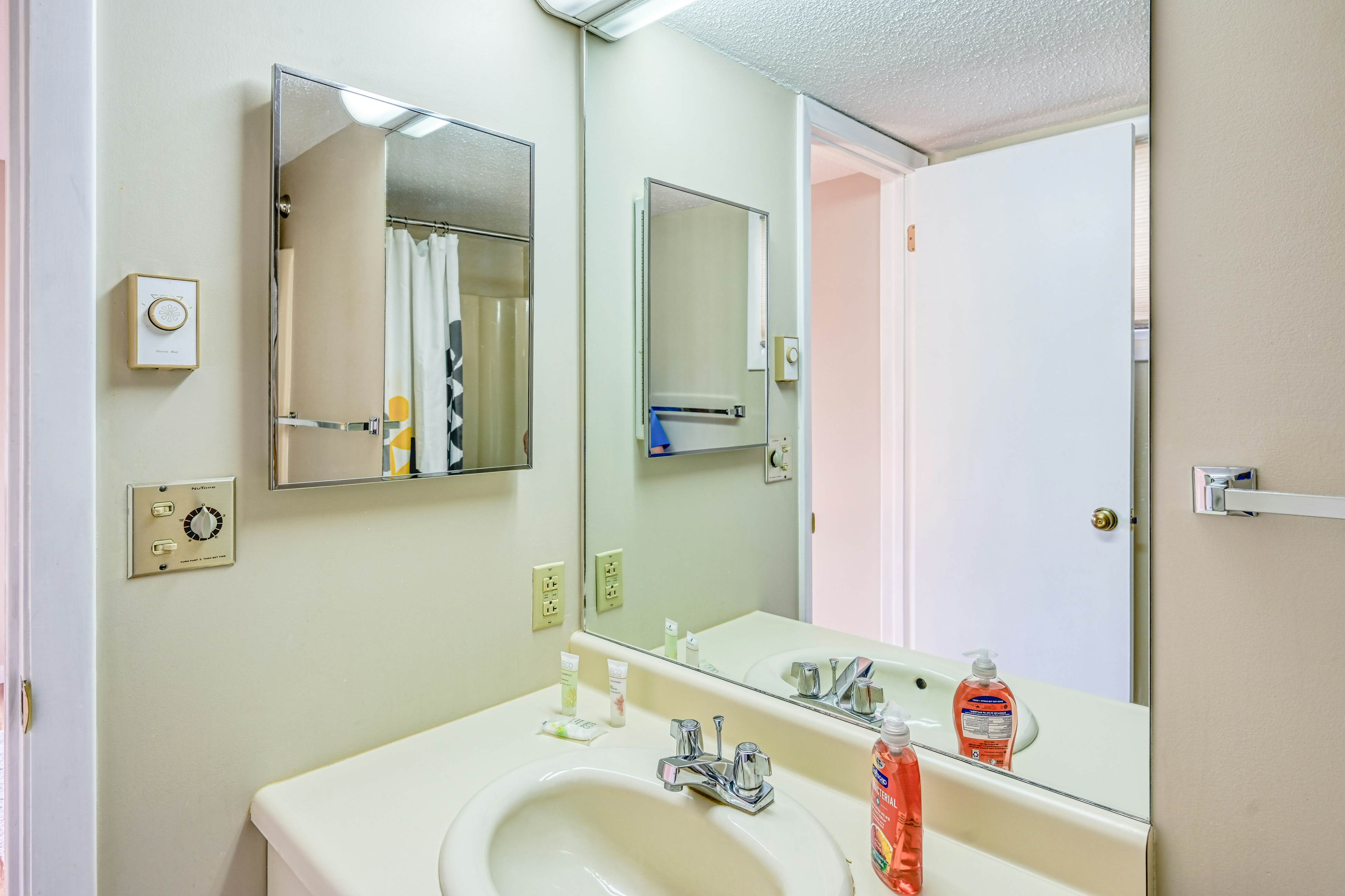 Lakeside & Slopeside