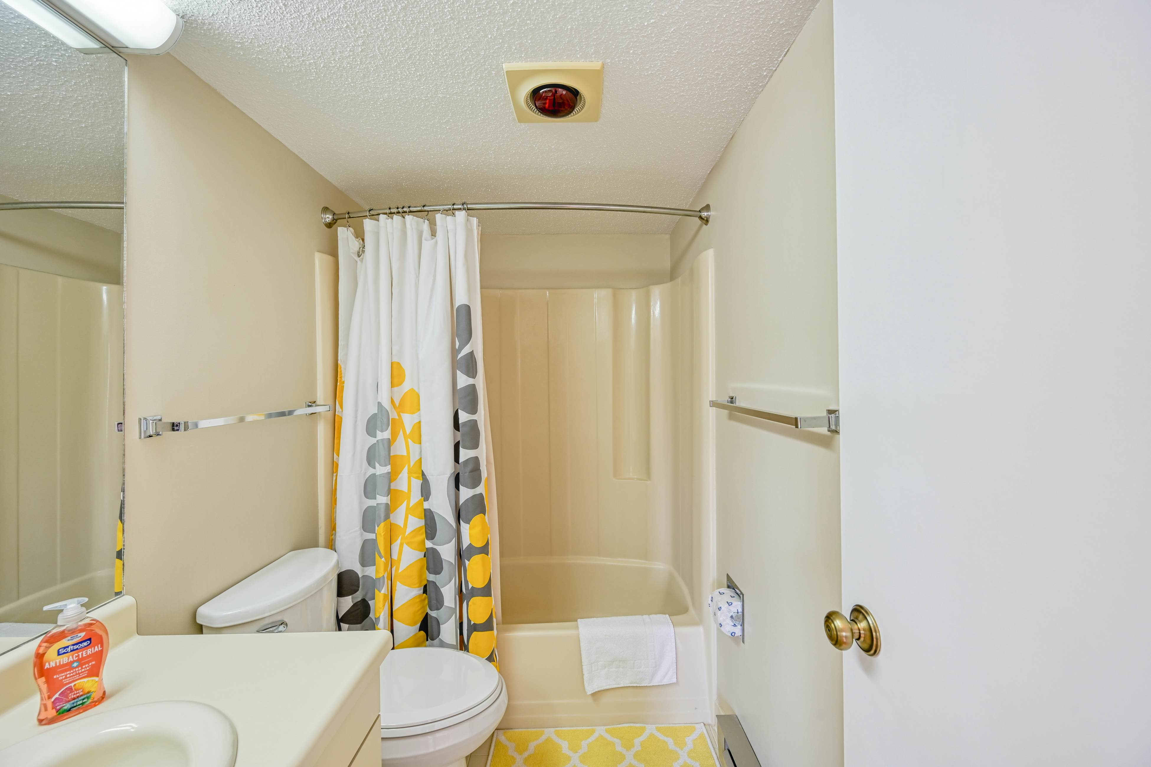 Lakeside & Slopeside