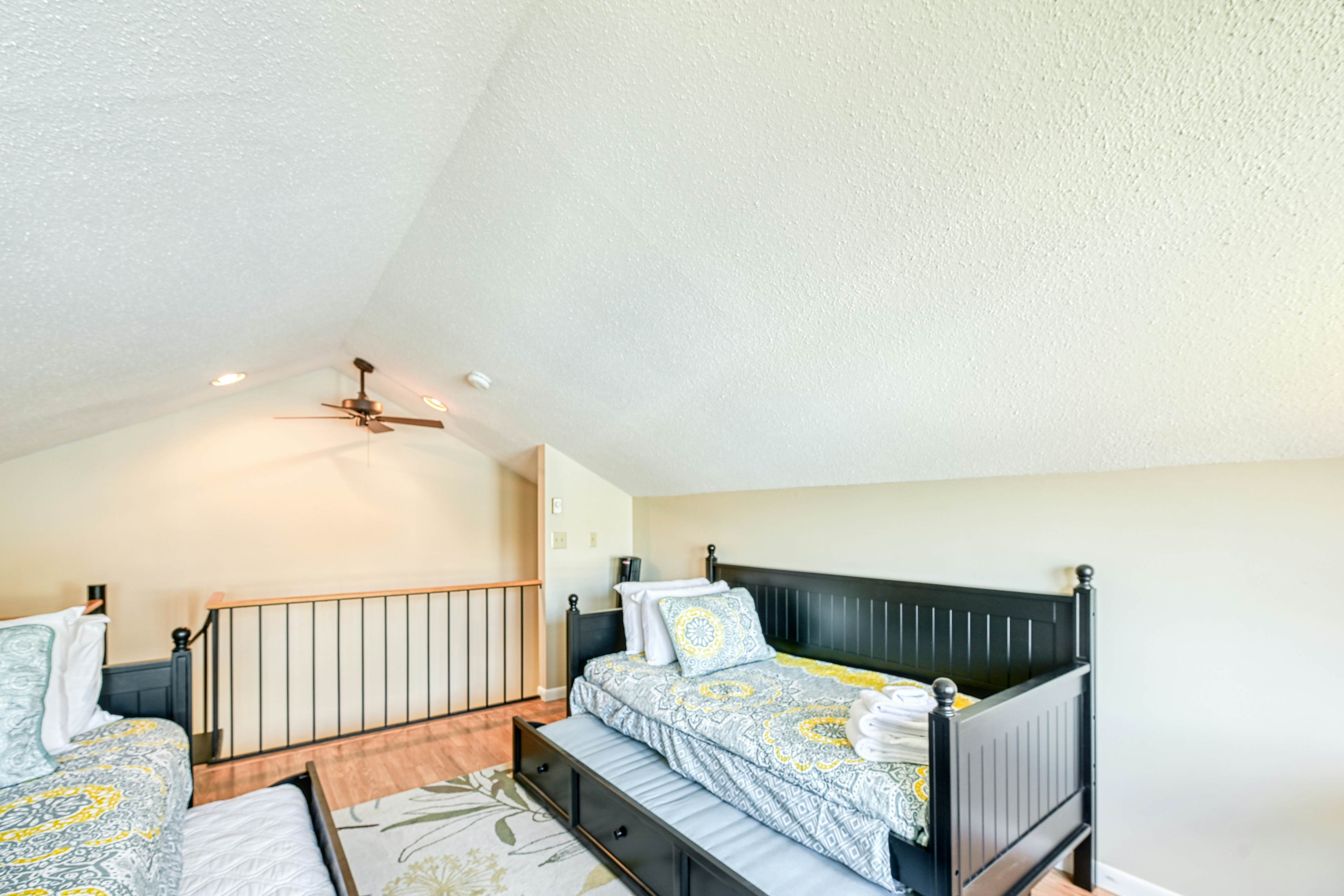 Lakeside & Slopeside