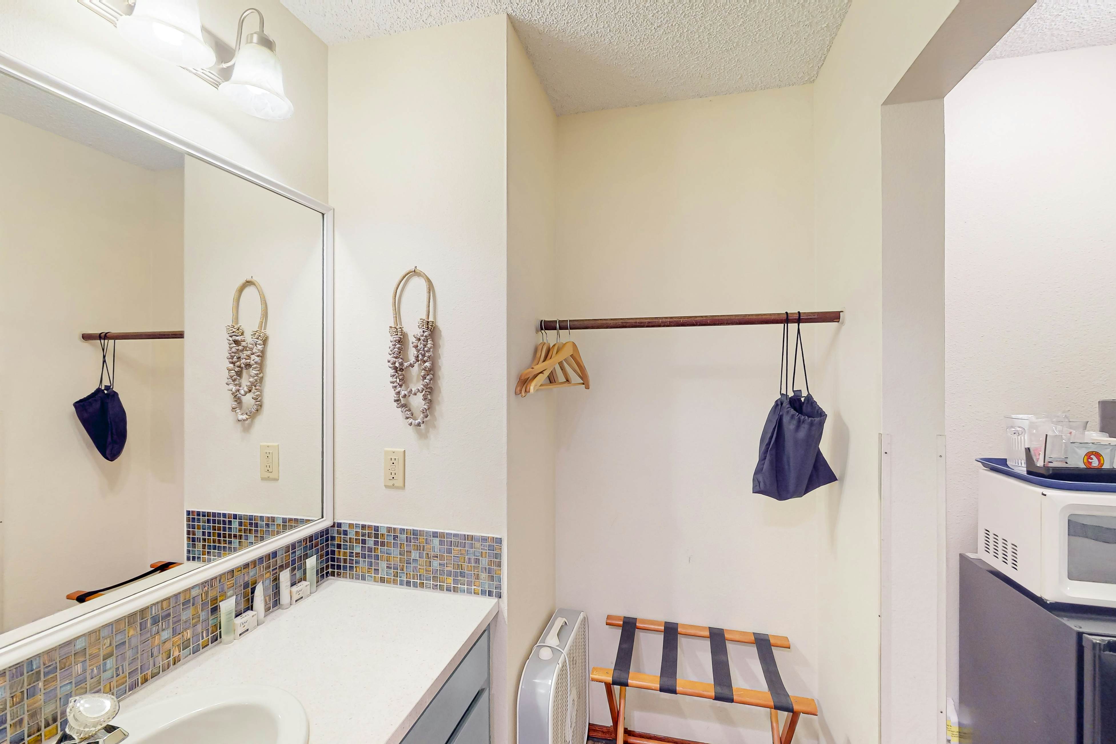 Lamplighter Inn - 109 Seahorse Reef