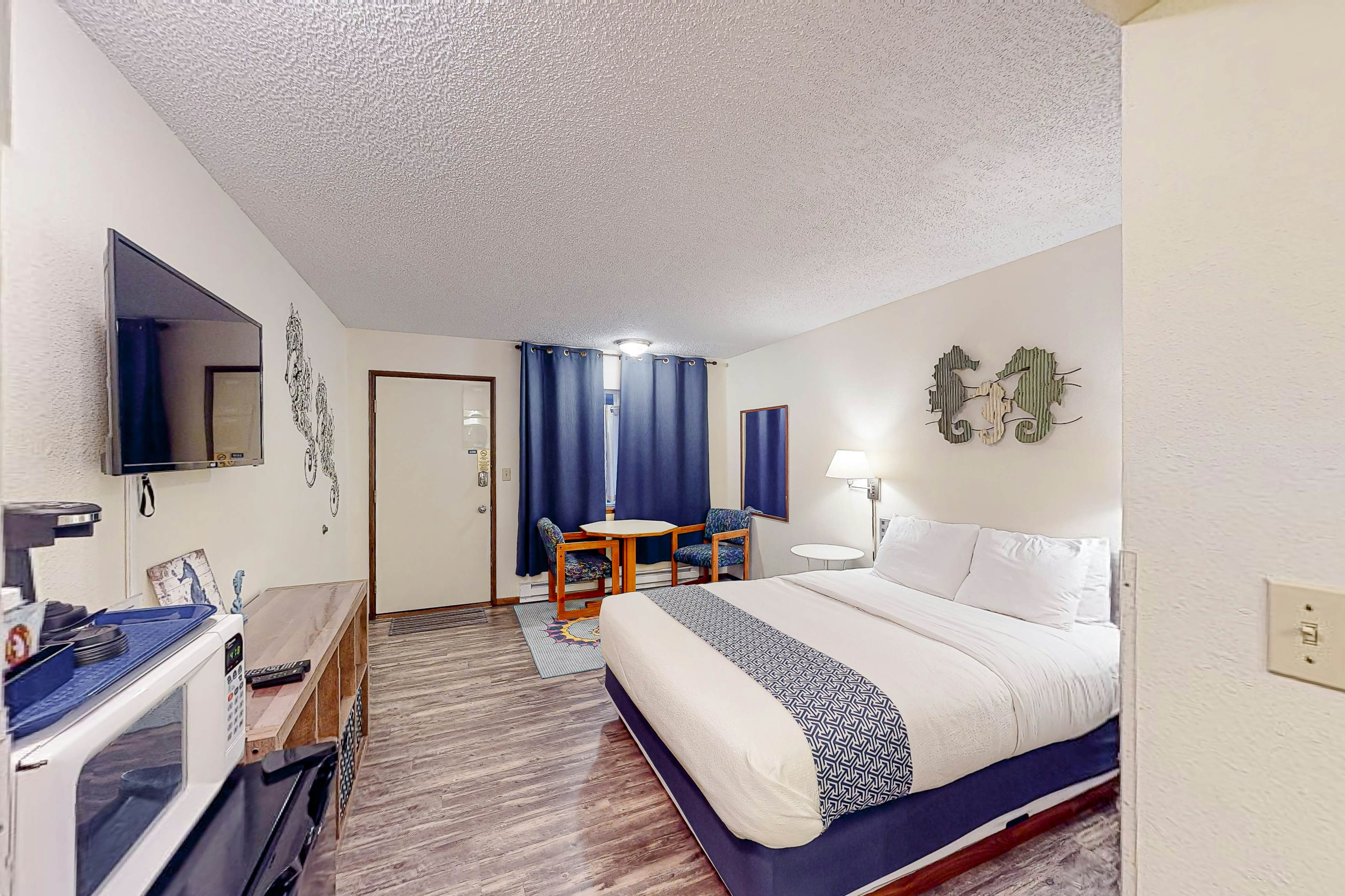 Lamplighter Inn - 109 Seahorse Reef