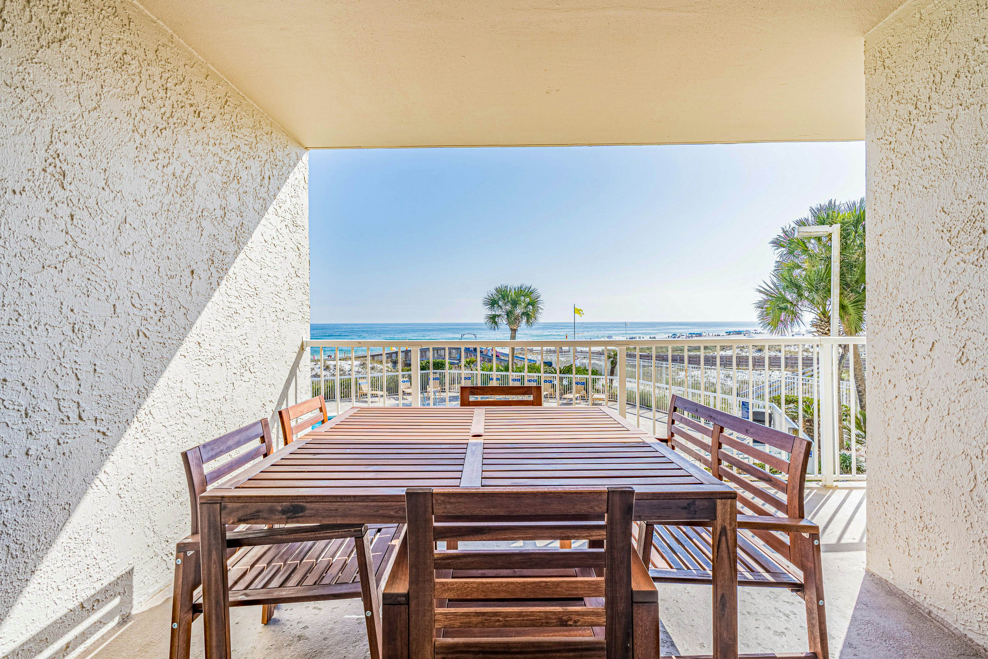 Seaside Beach & Racquet Club 3202