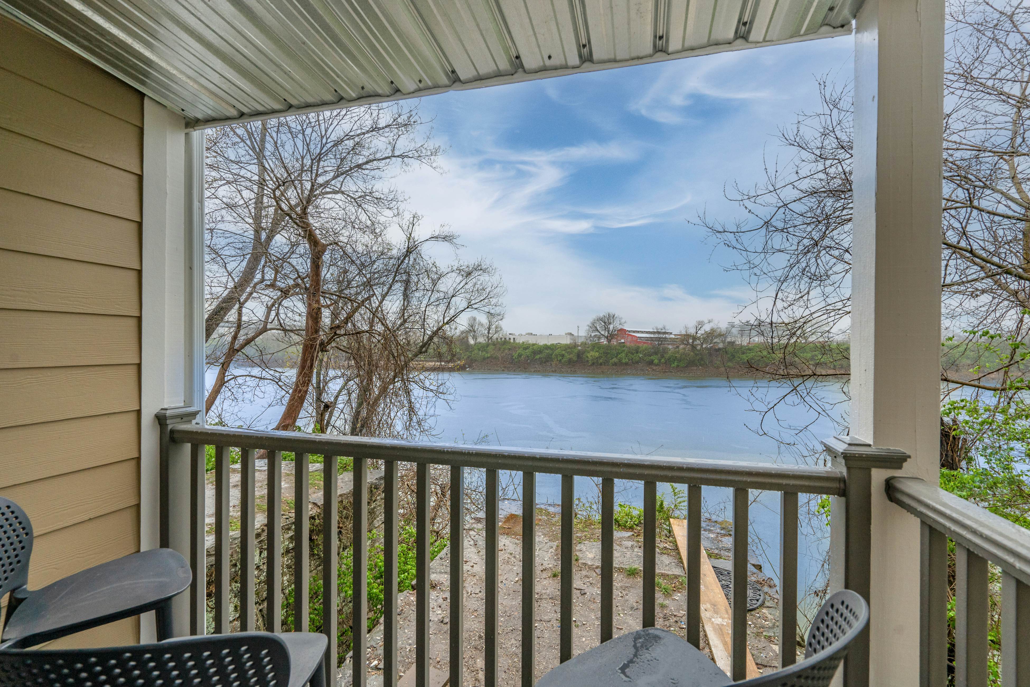 The Cumberland Condo