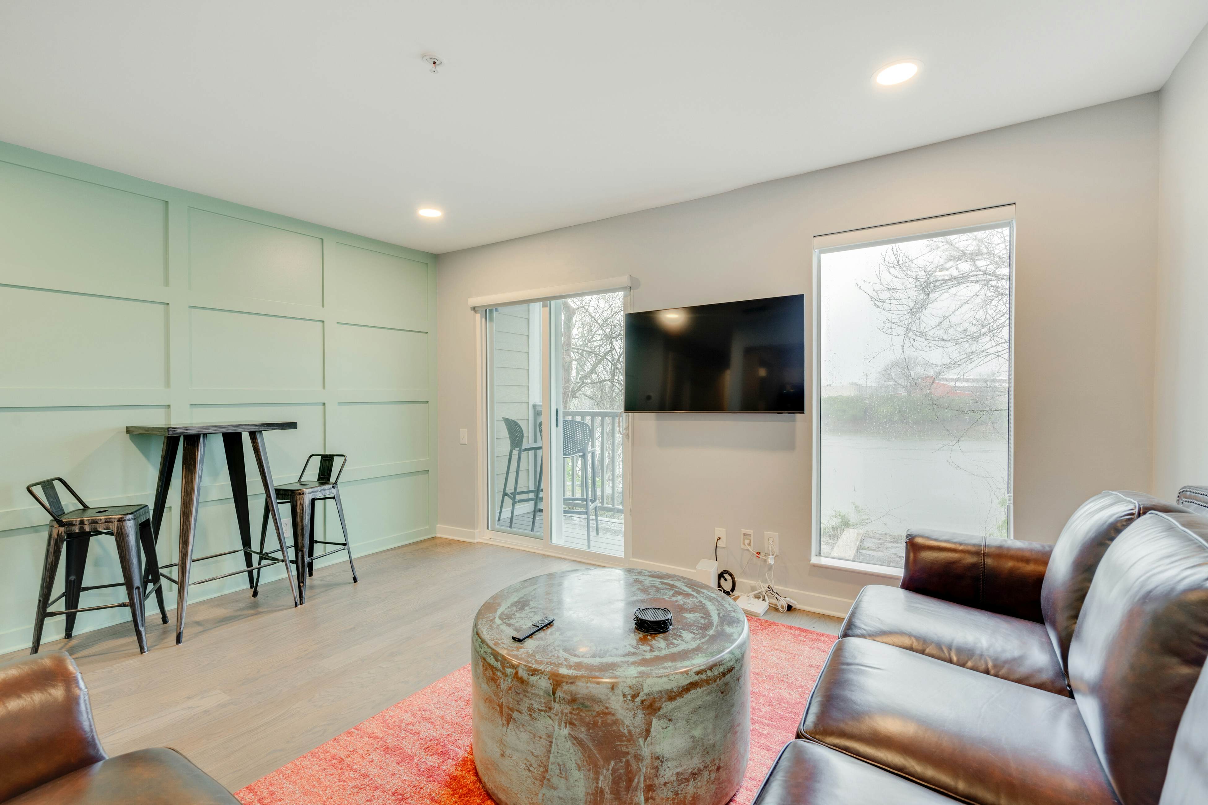 The Cumberland Condo