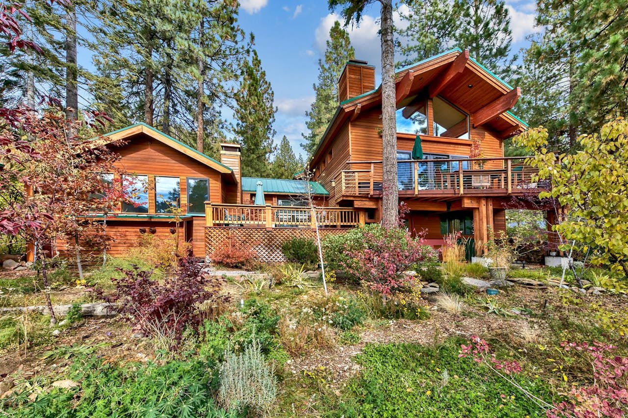 Lakeview Hideaway 4 BD Kings Beach, CA Vacation Rental Vacasa