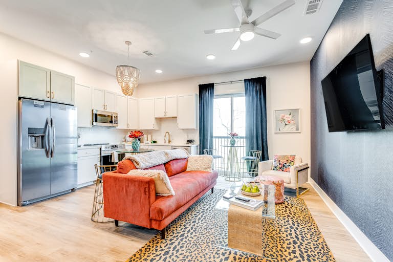 Tiger Lily at Jolene 2 BD Nashville, TN Vacation Rental Vacasa