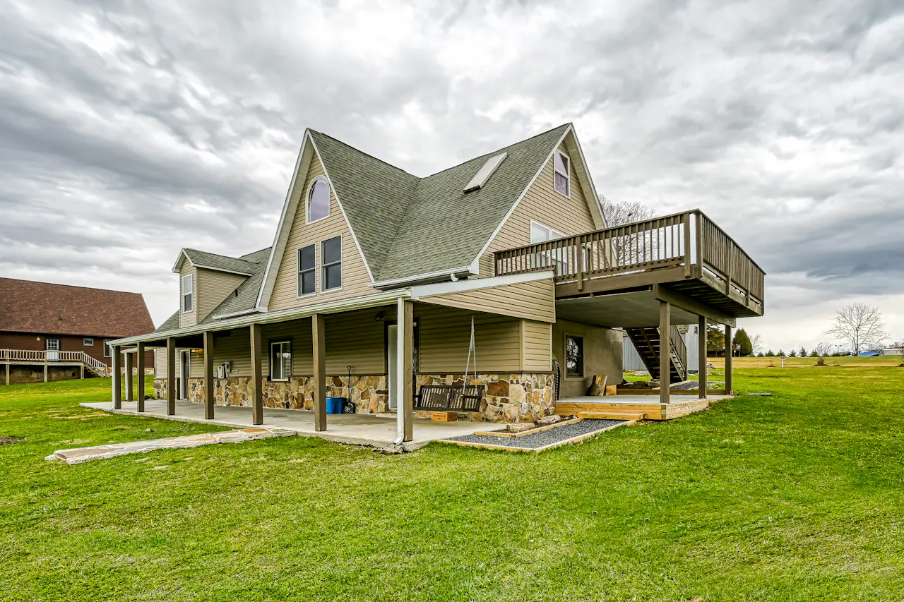 Lake LIfe Living 3 BD McHenry, MD Vacation Rental Vacasa